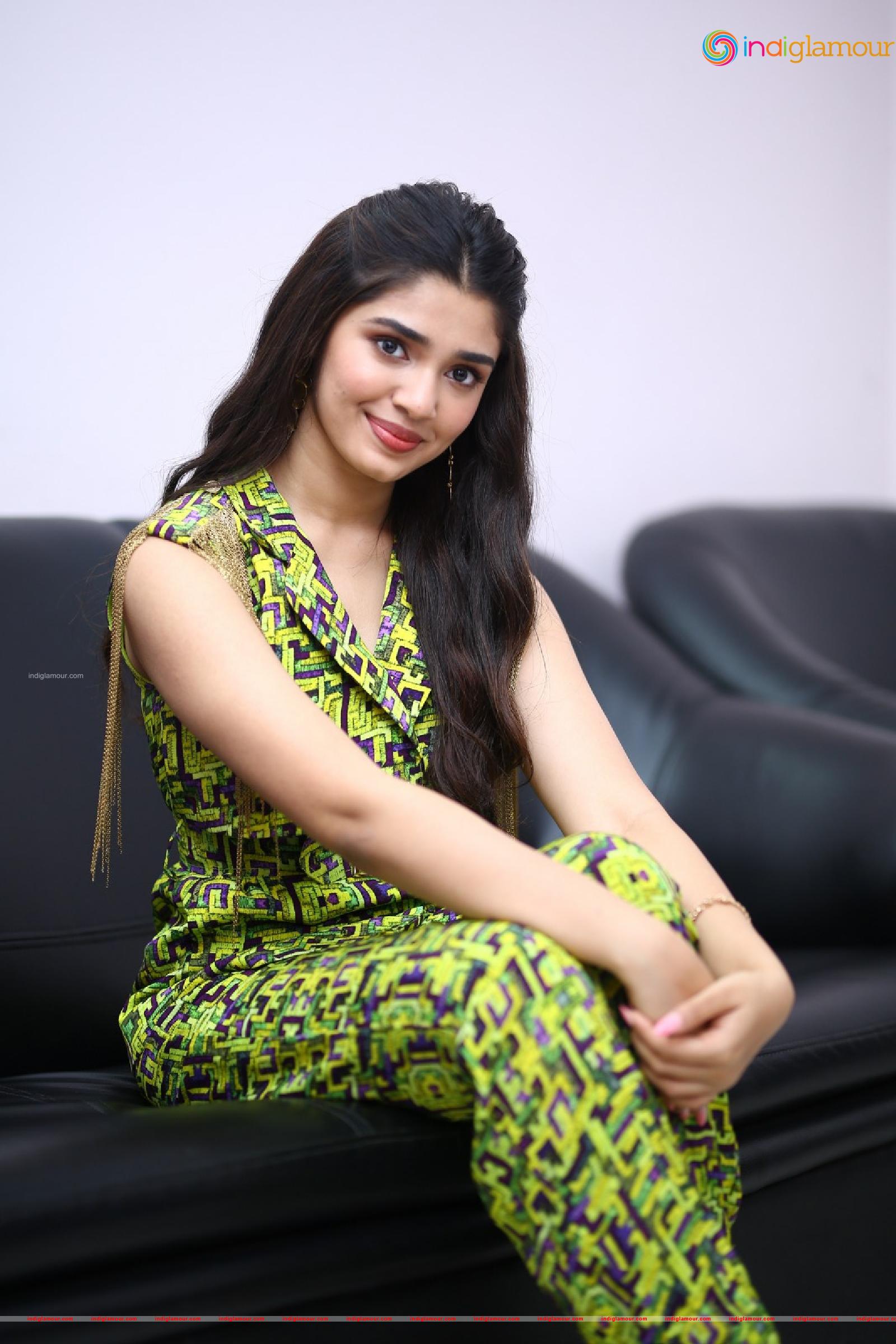 Krithi Shetty Actress hd photo