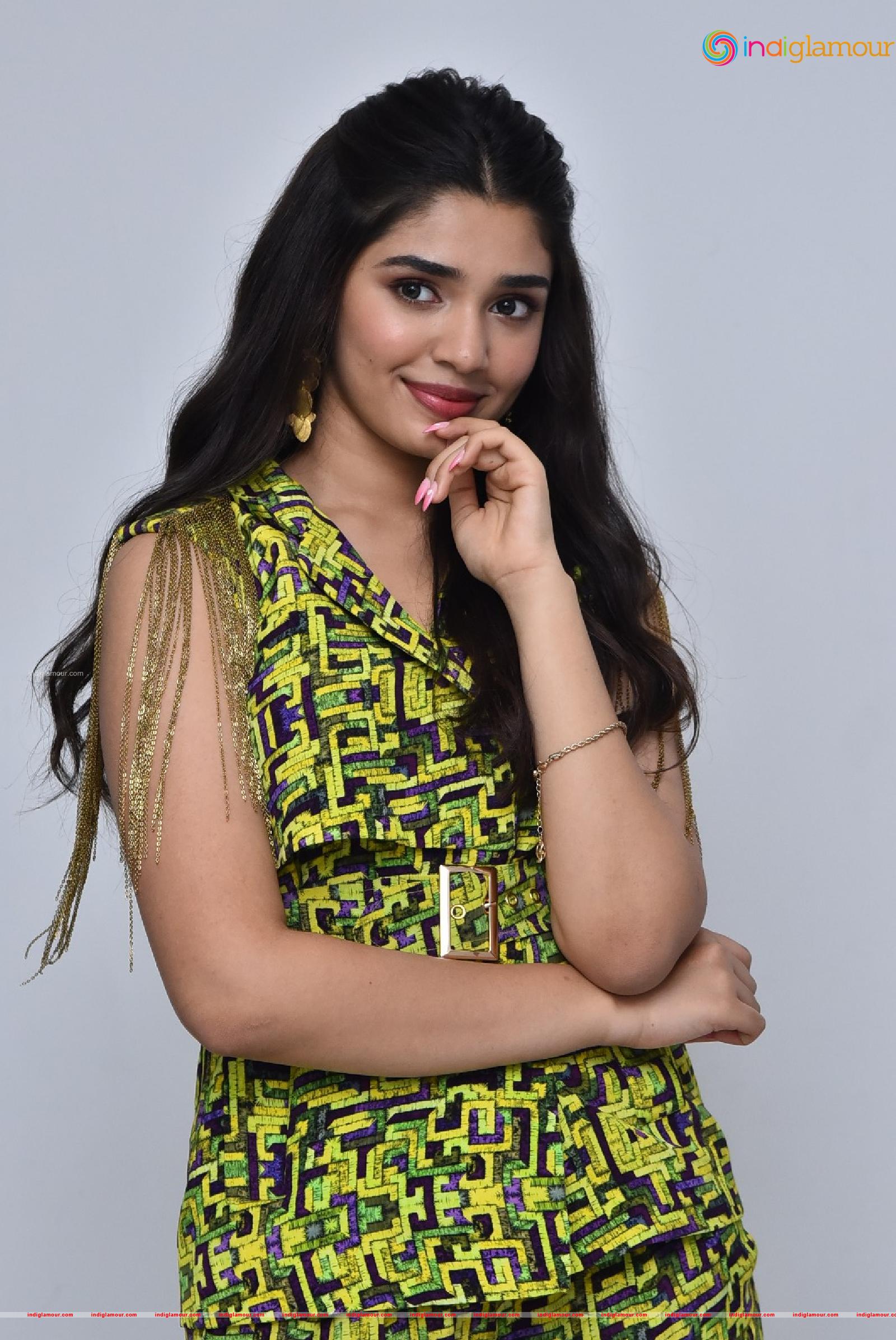 Krithi Shetty Actress hd photo