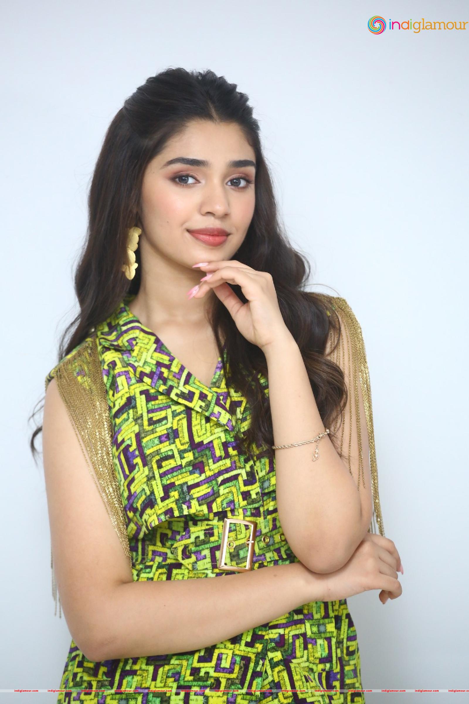 Krithi Shetty Actress hd photo