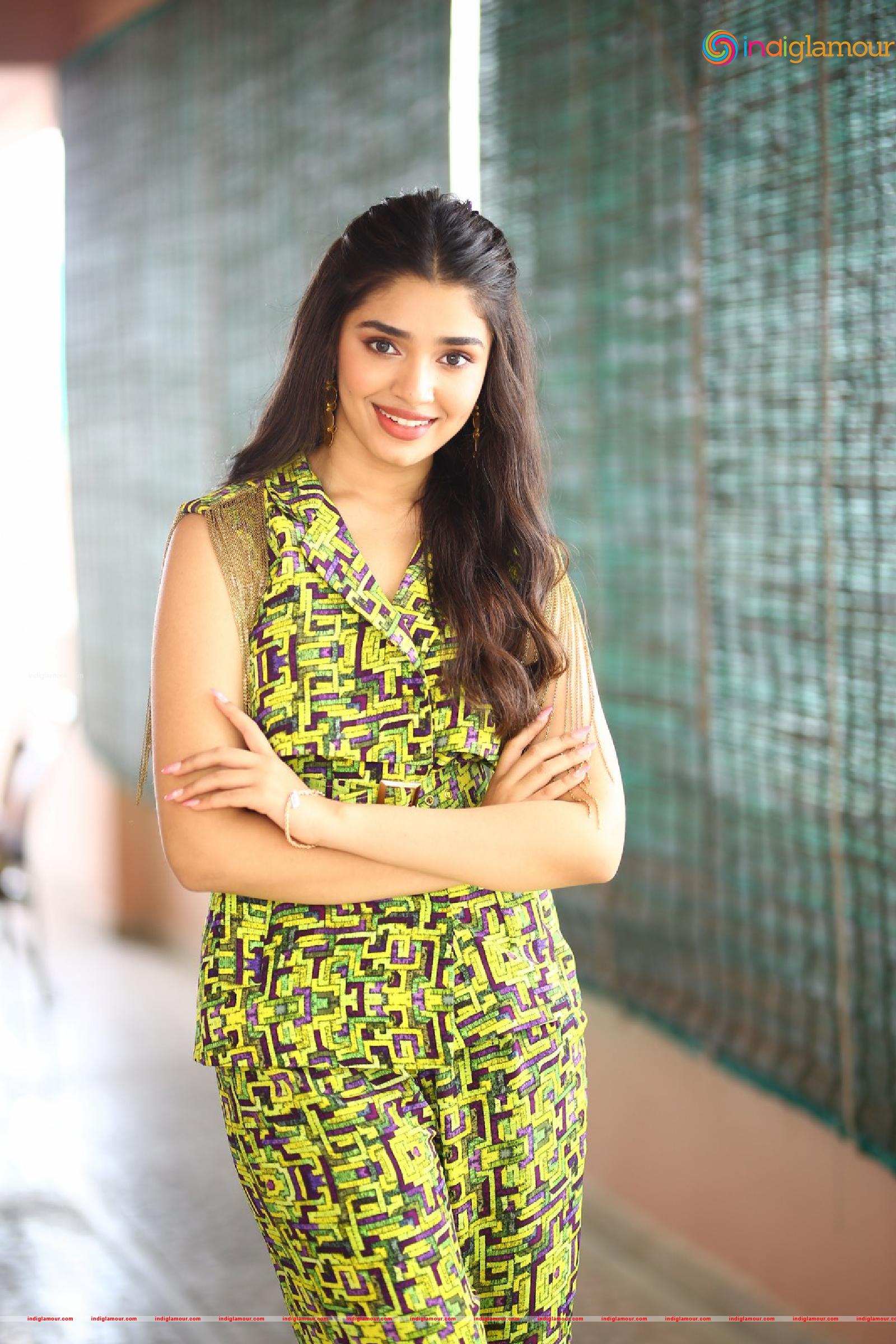 Krithi Shetty Actress hd photo