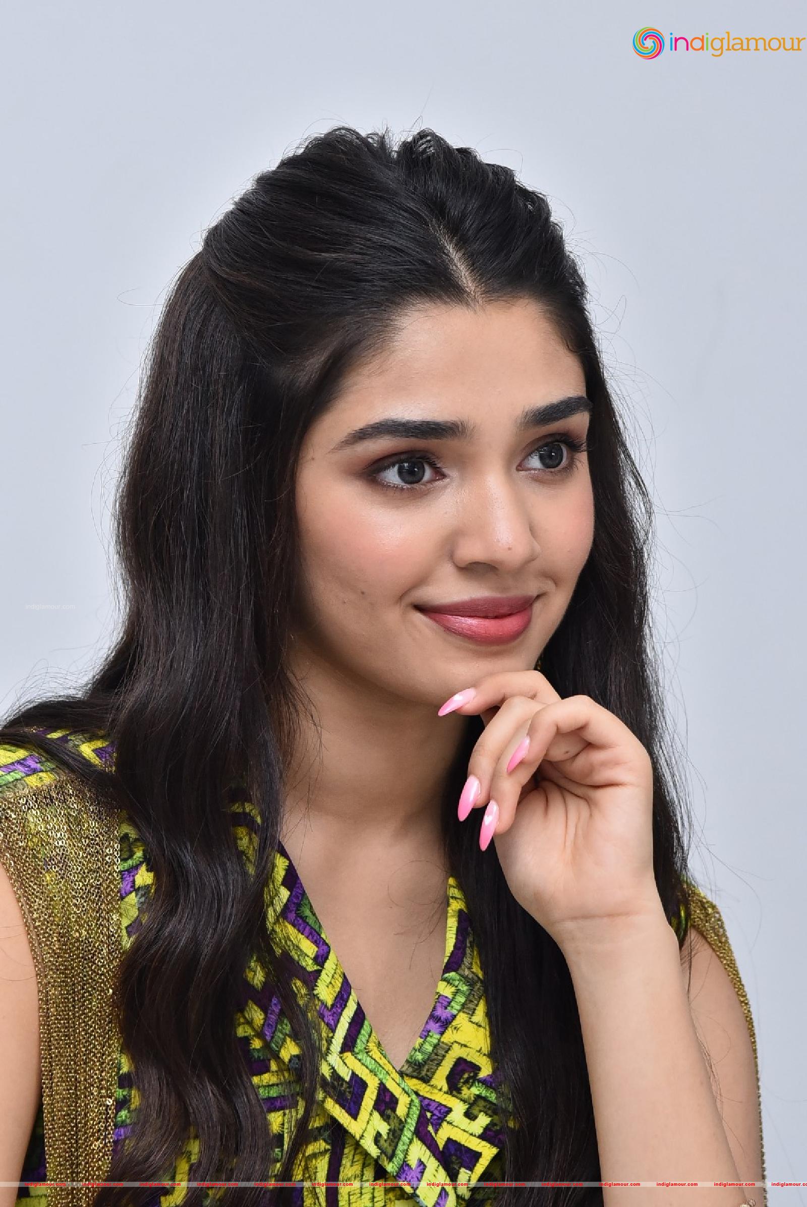 Krithi Shetty Actress hd photo
