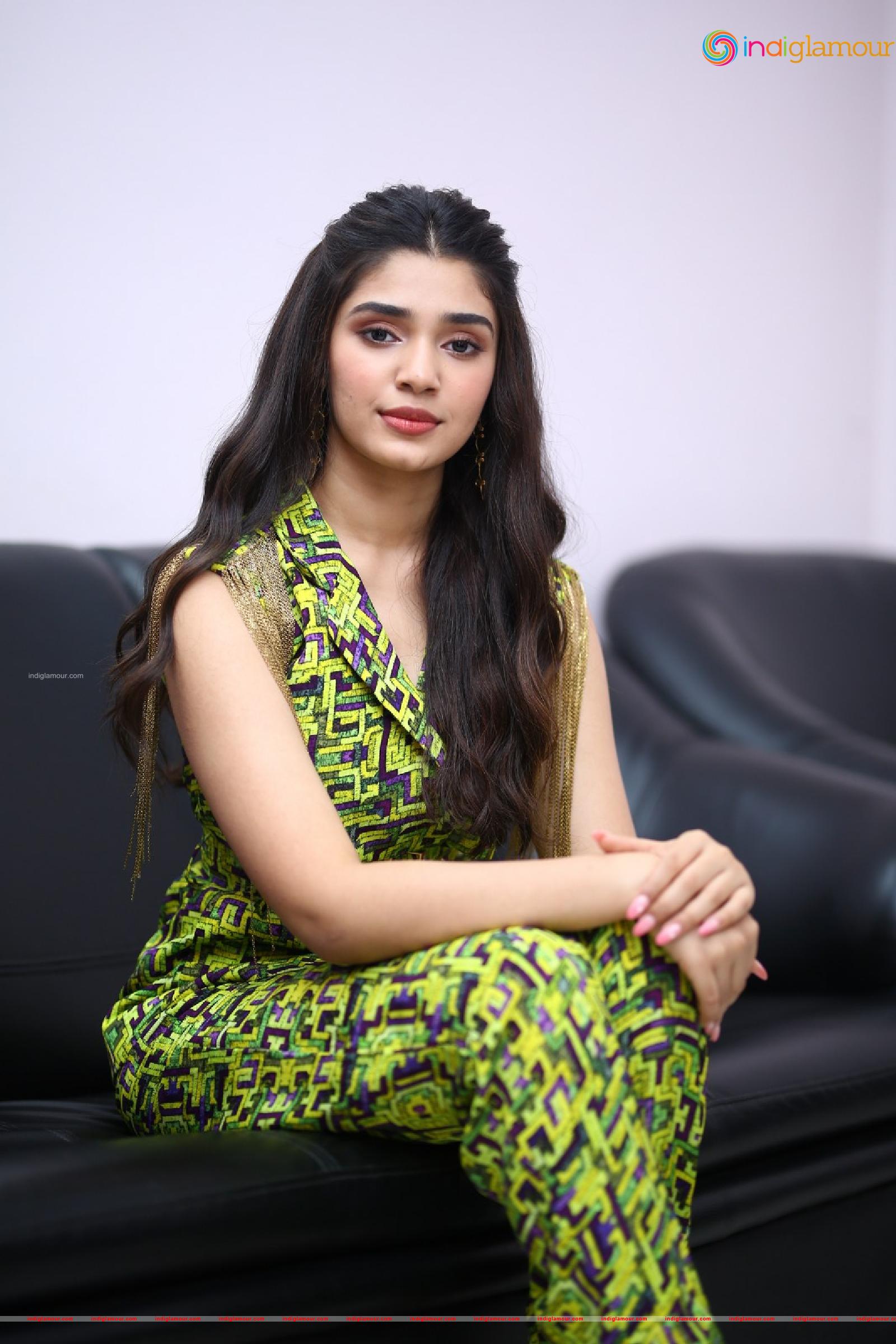 Krithi Shetty Actress hd photo