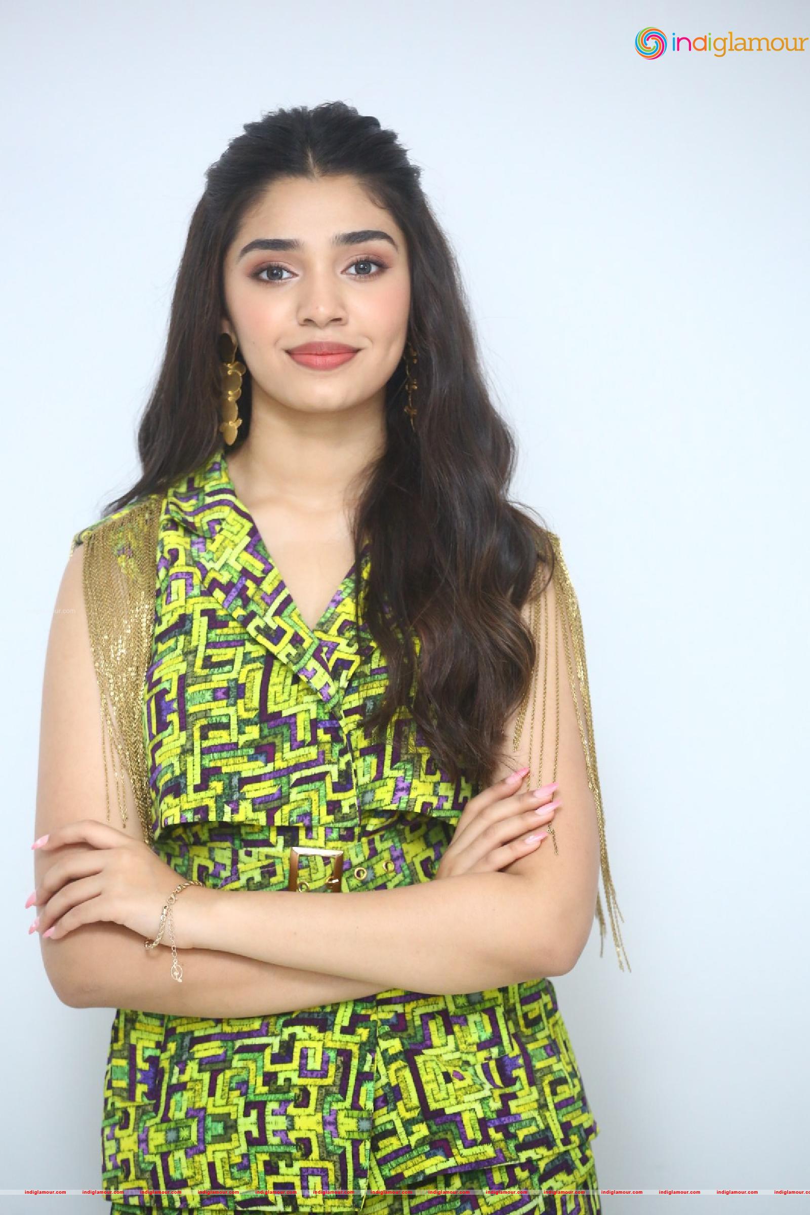 Krithi Shetty Actress hd photo