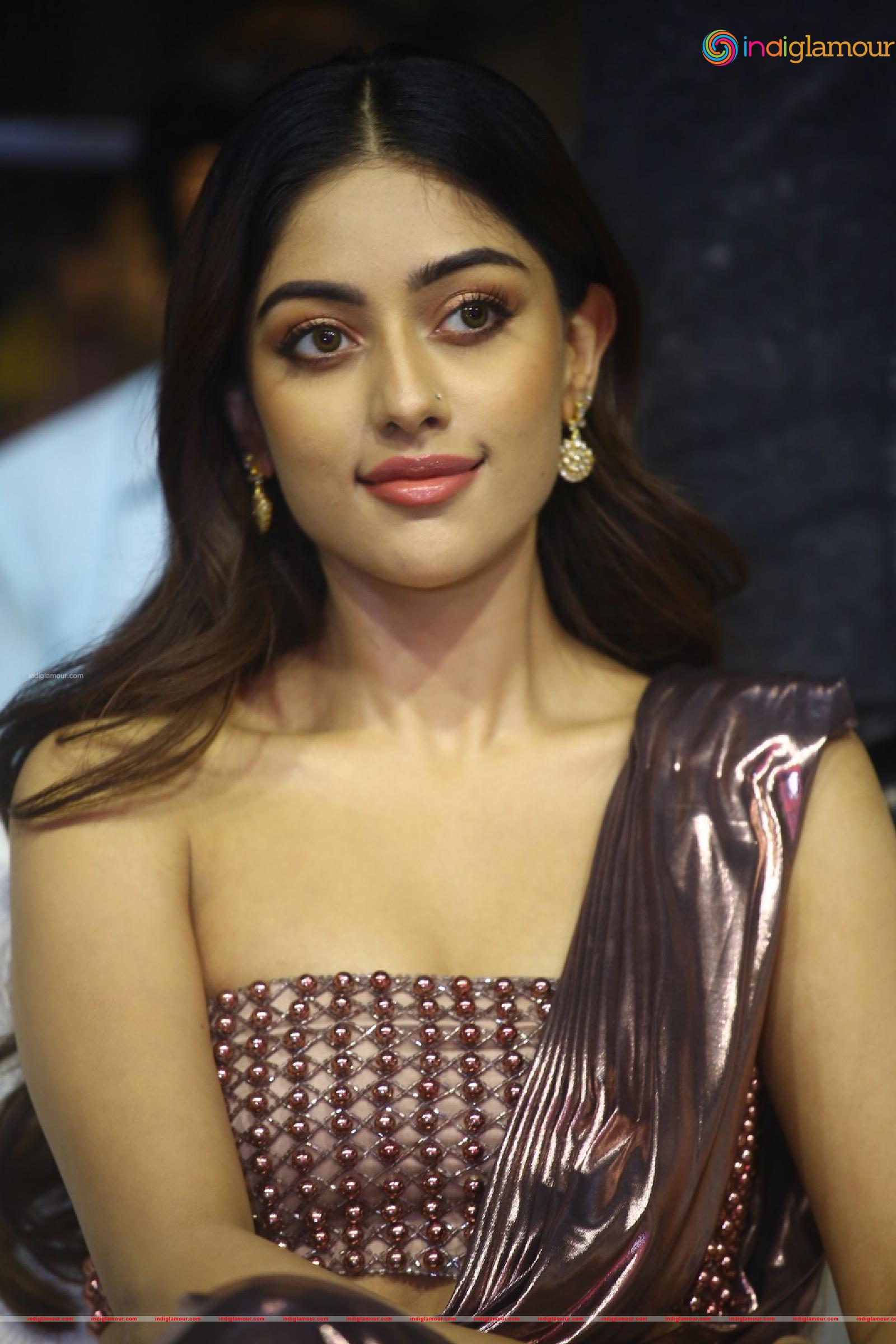 Anu Emmanuel Actress hd photo