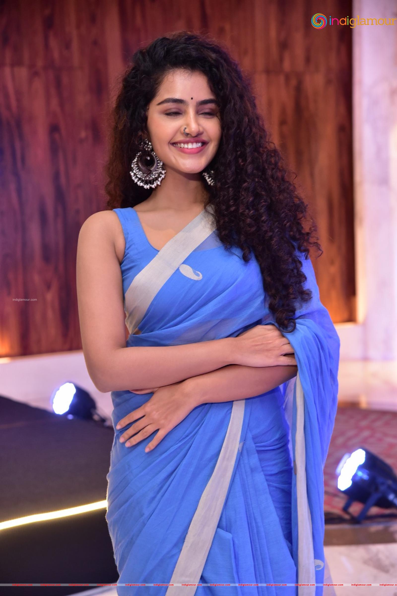 Anupama Parameswaran Actress hd photo