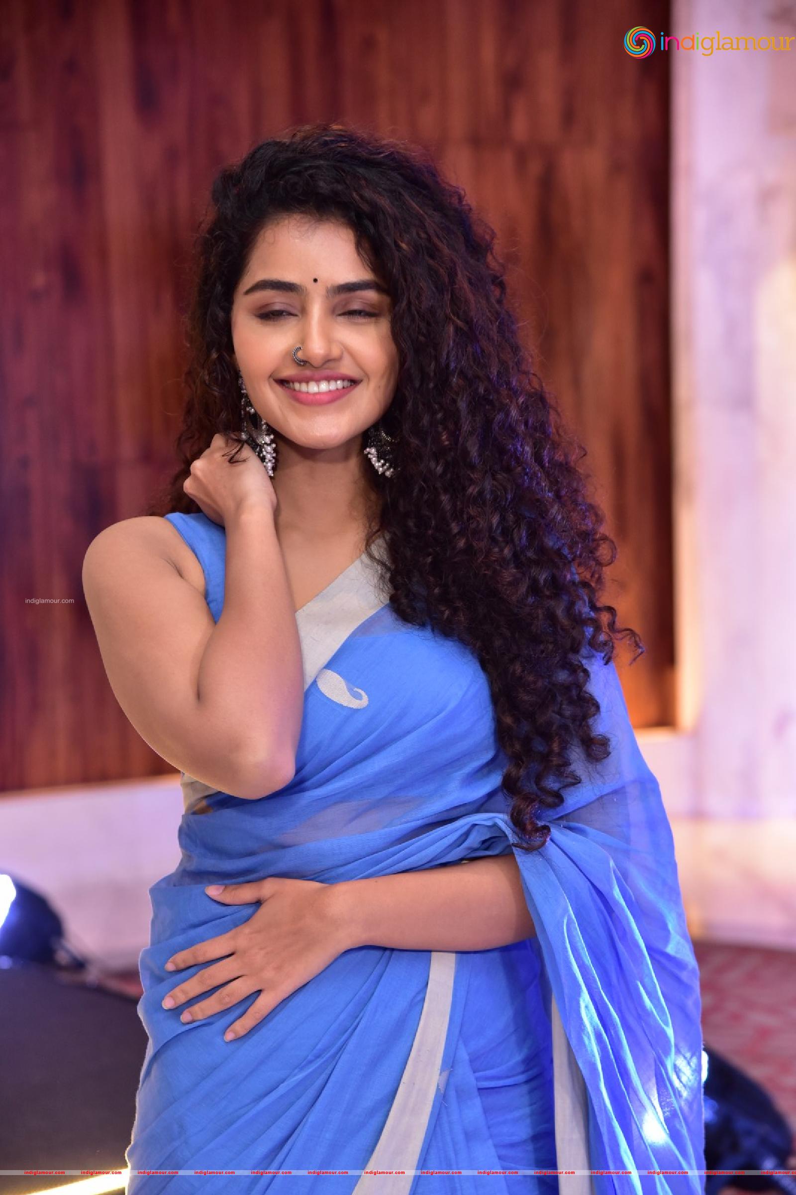Anupama Parameswaran Actress hd photo