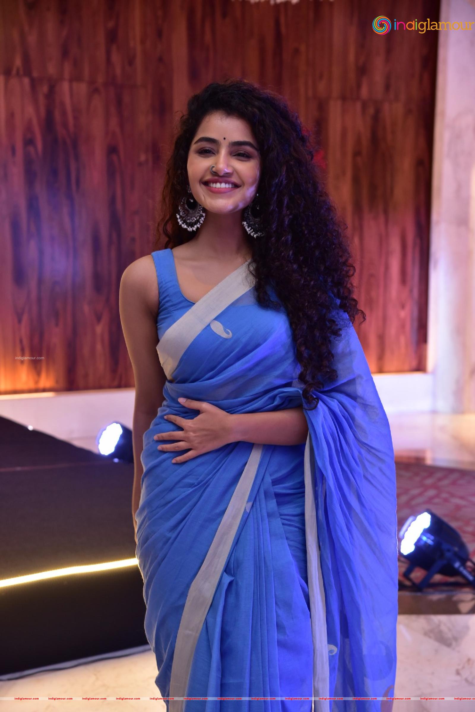 Anupama Parameswaran Actress hd photo