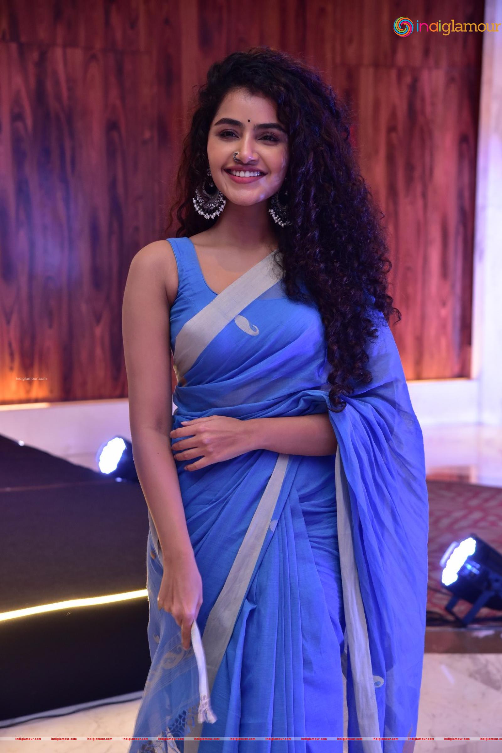 Anupama Parameswaran Actress hd photo