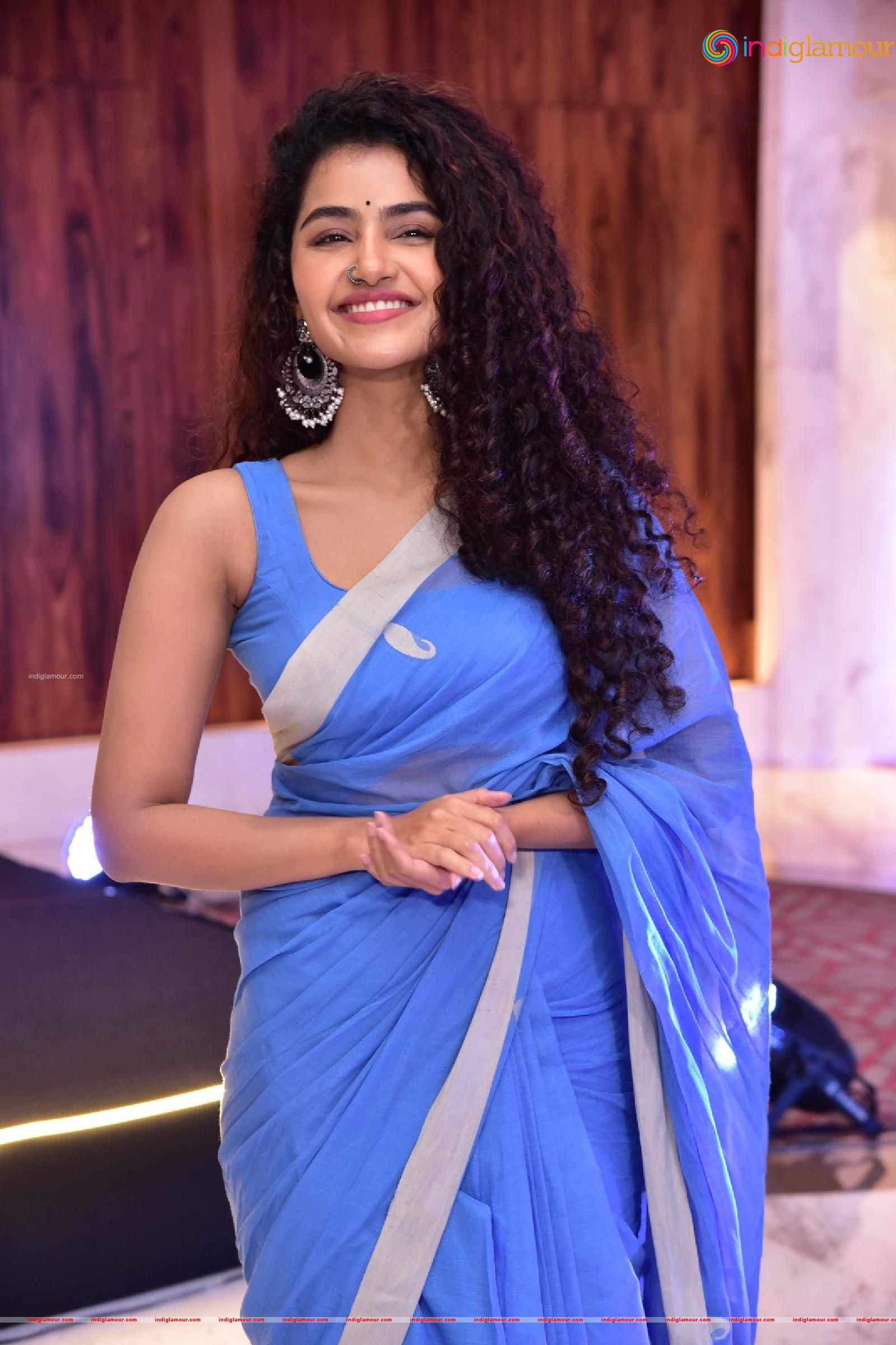 Anupama Parameswaran Actress hd photo