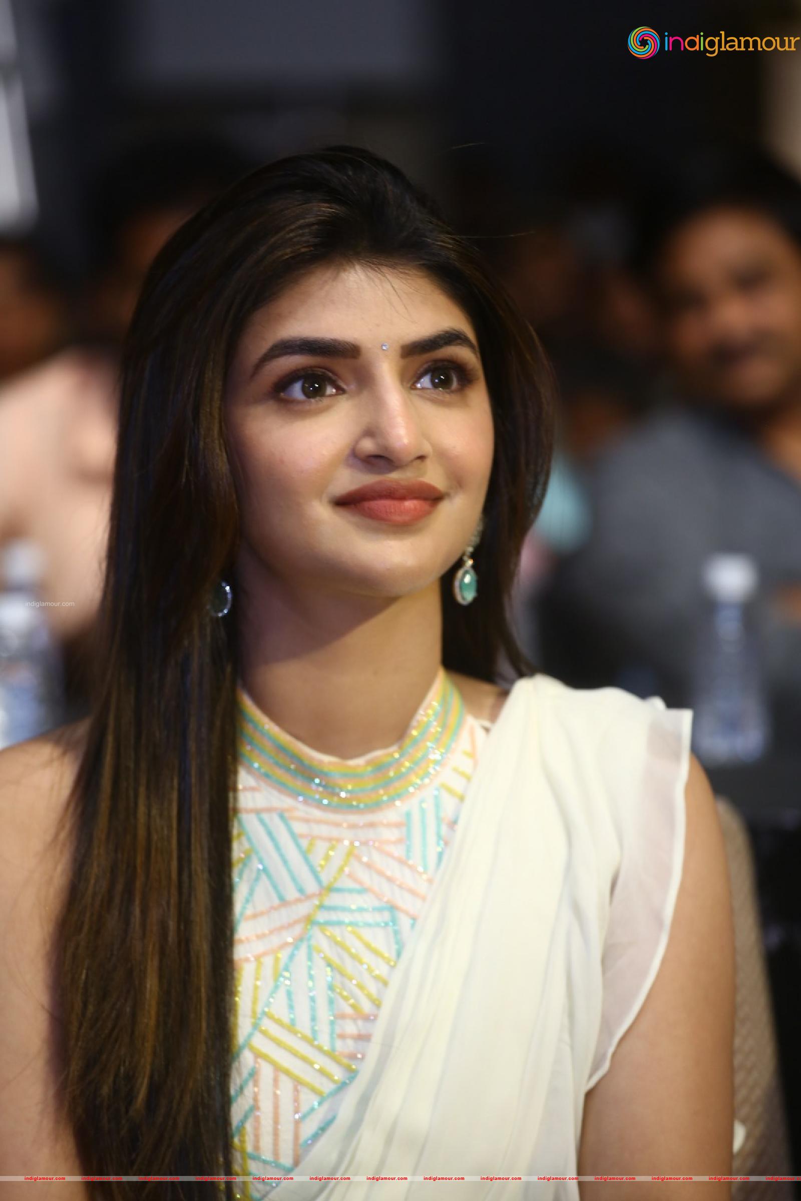 Sreeleela Actress hd photo