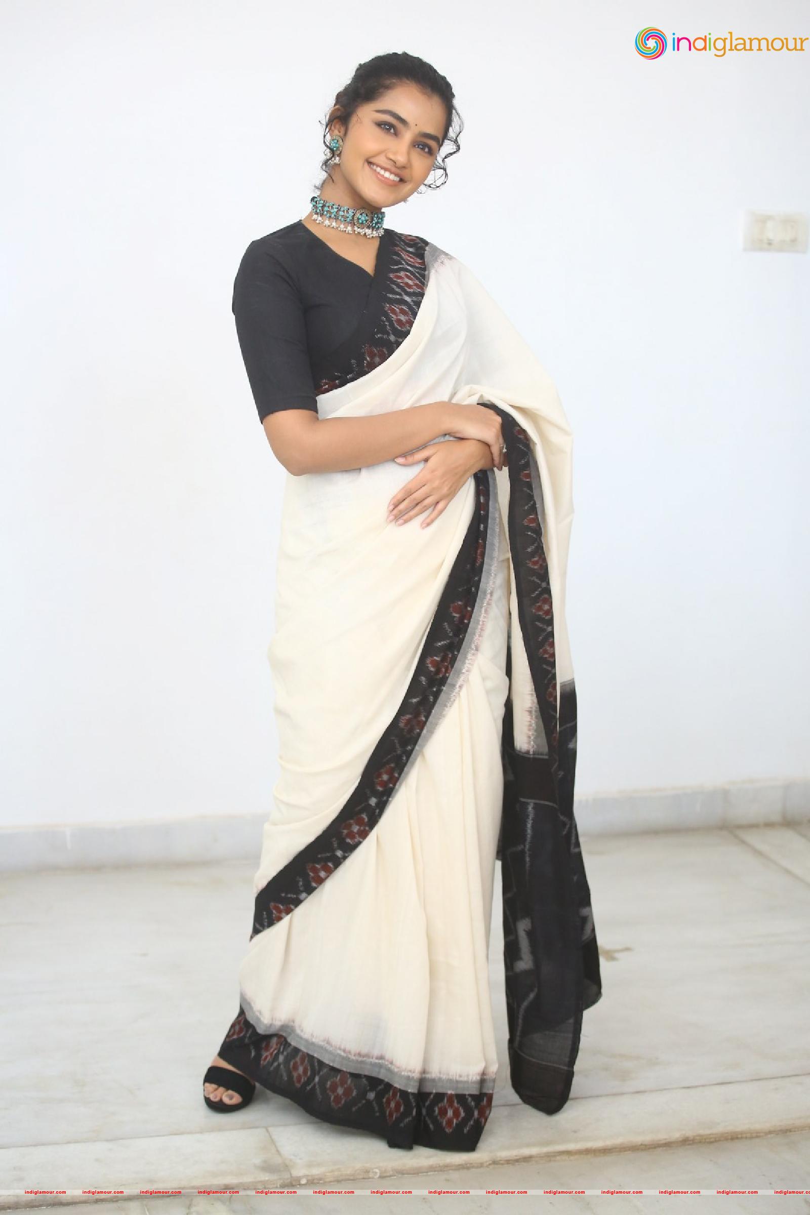 Anupama Parameswaran Actress hd photo