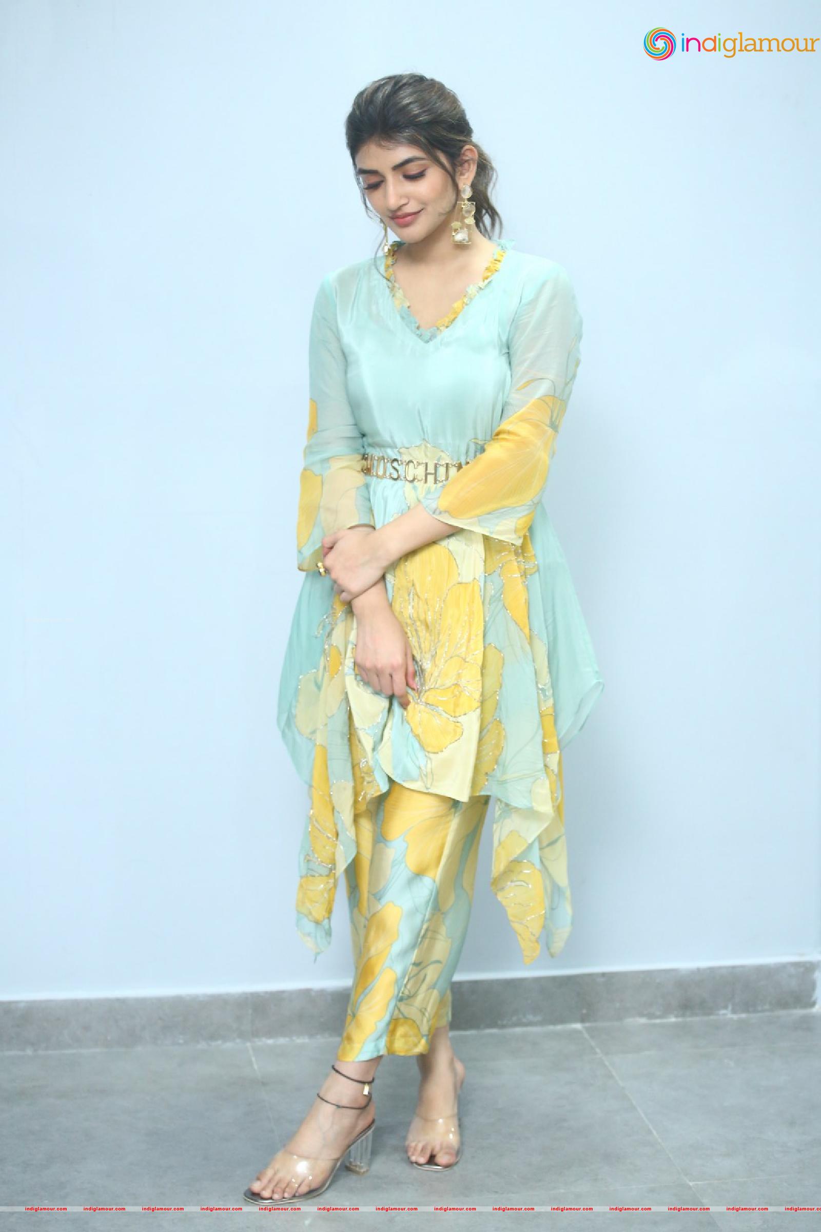 Sreeleela Actress hd photo