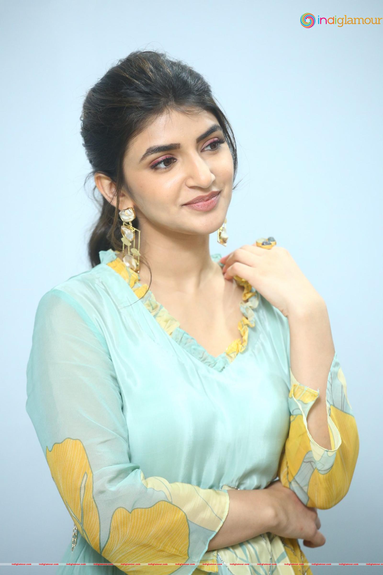 Sreeleela Actress hd photo