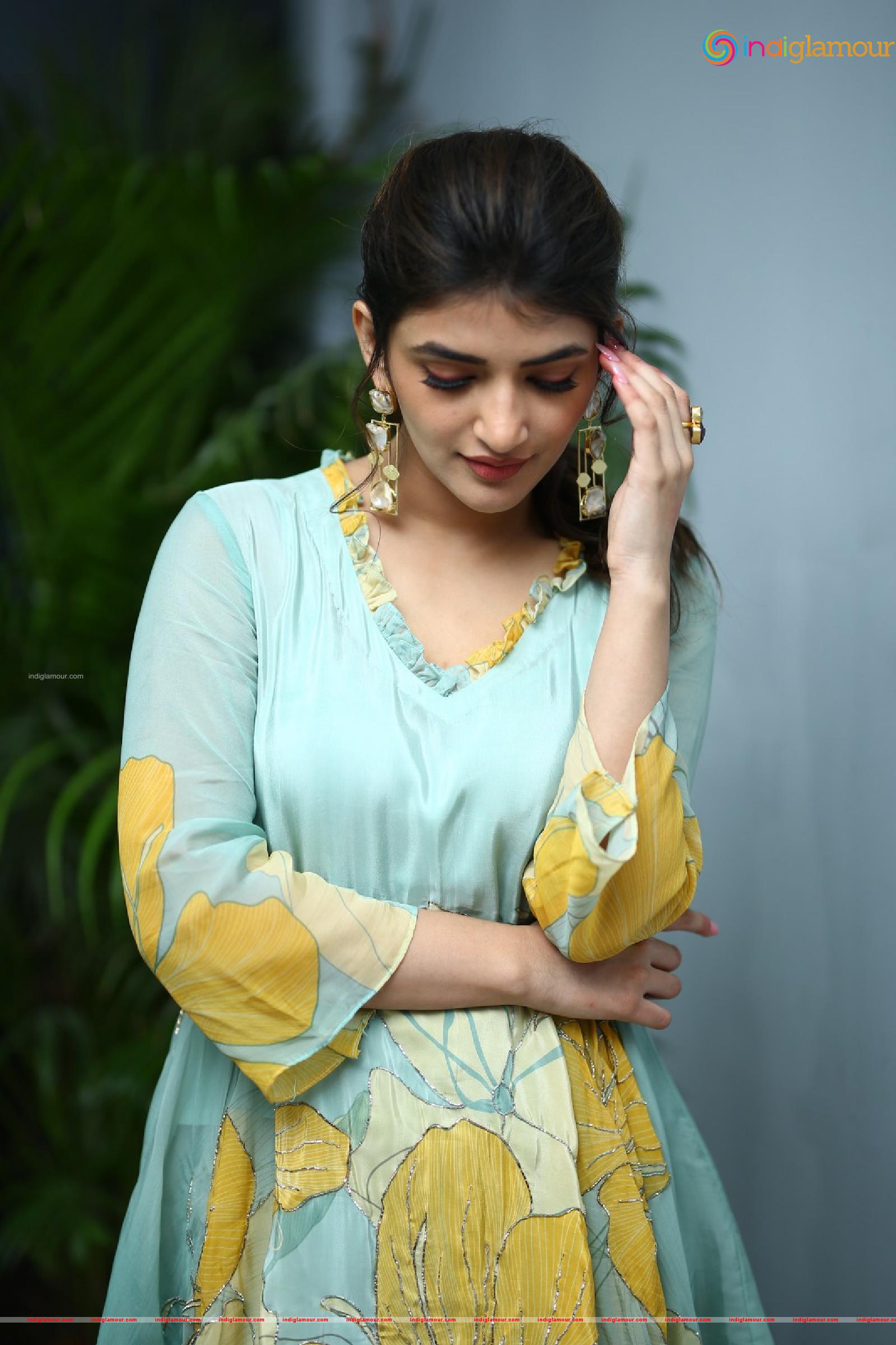 Sreeleela Actress hd photo