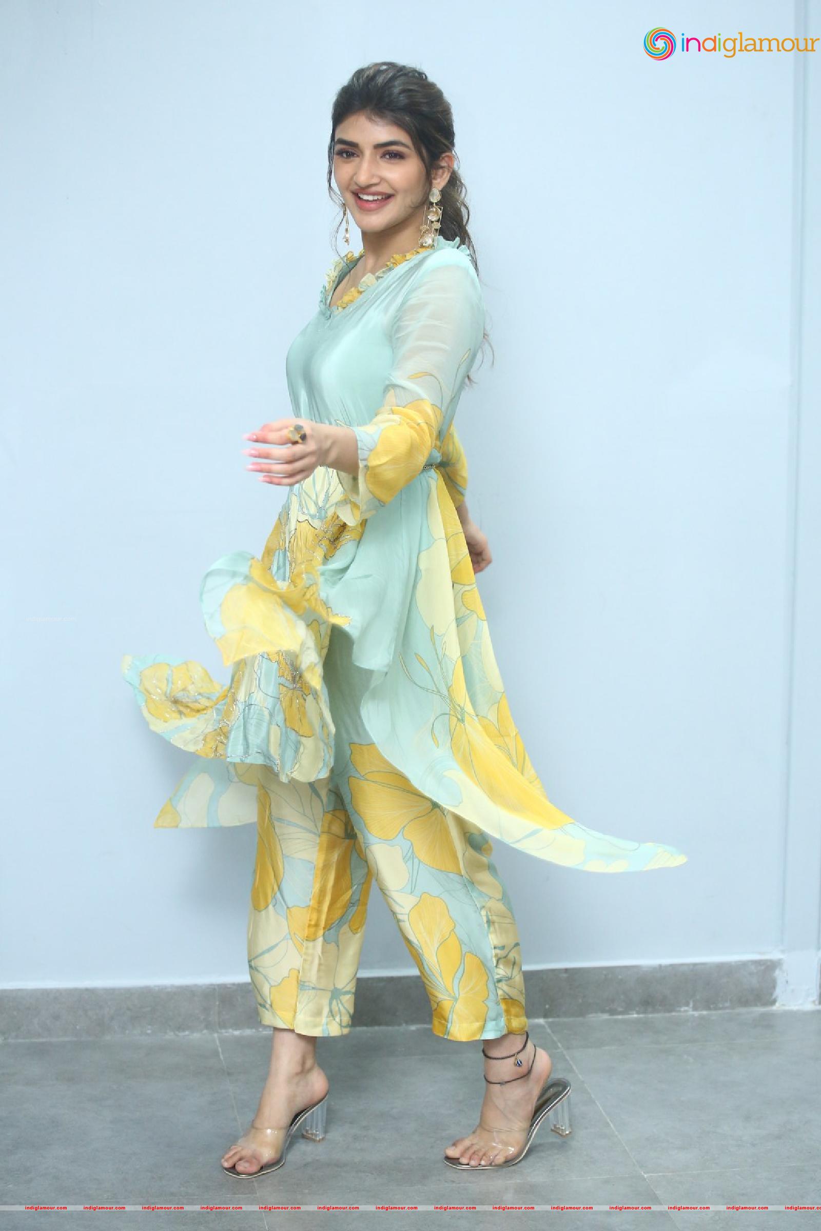 Sreeleela Actress hd photo