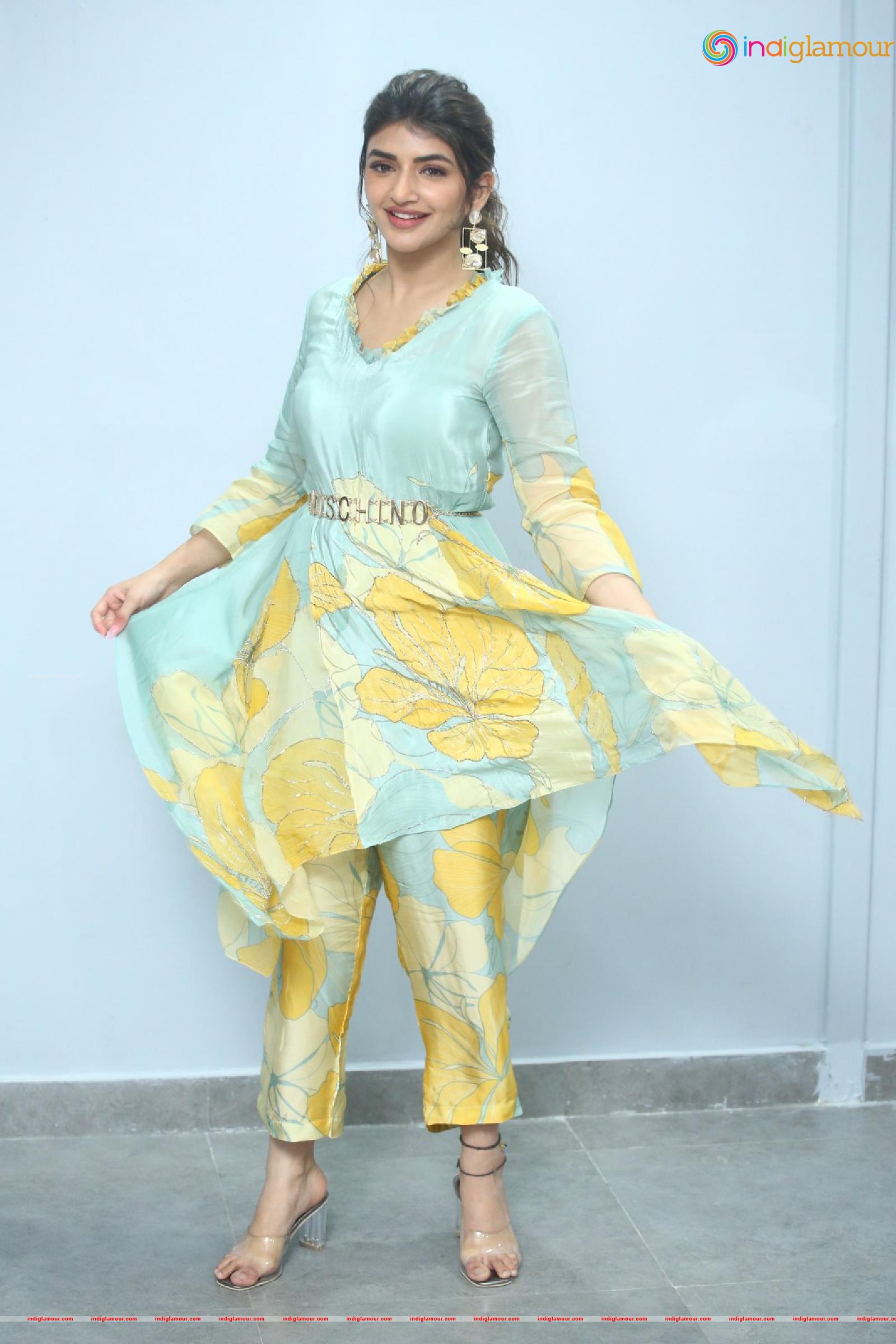 Sreeleela Actress hd photo