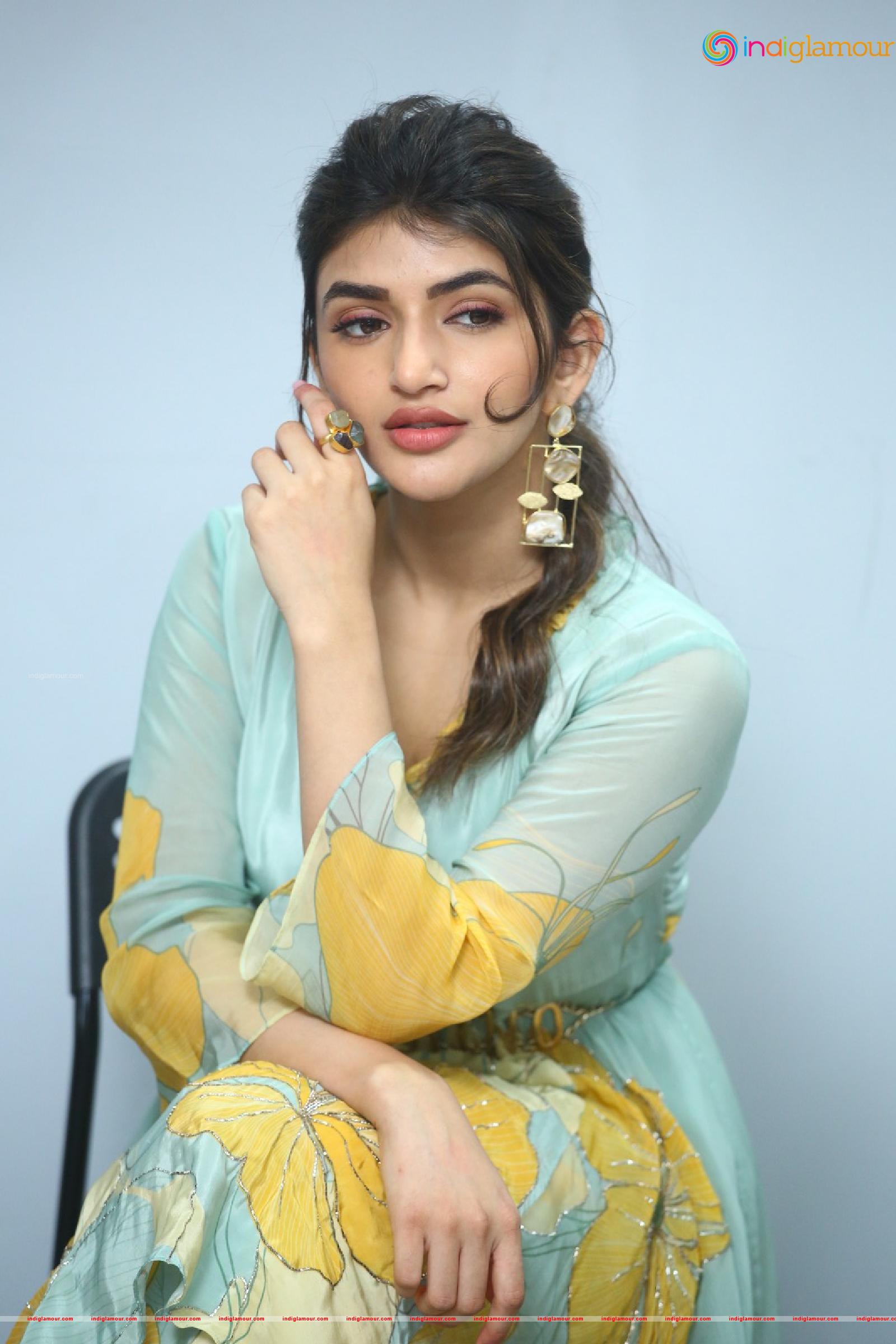 Sreeleela Actress hd photo