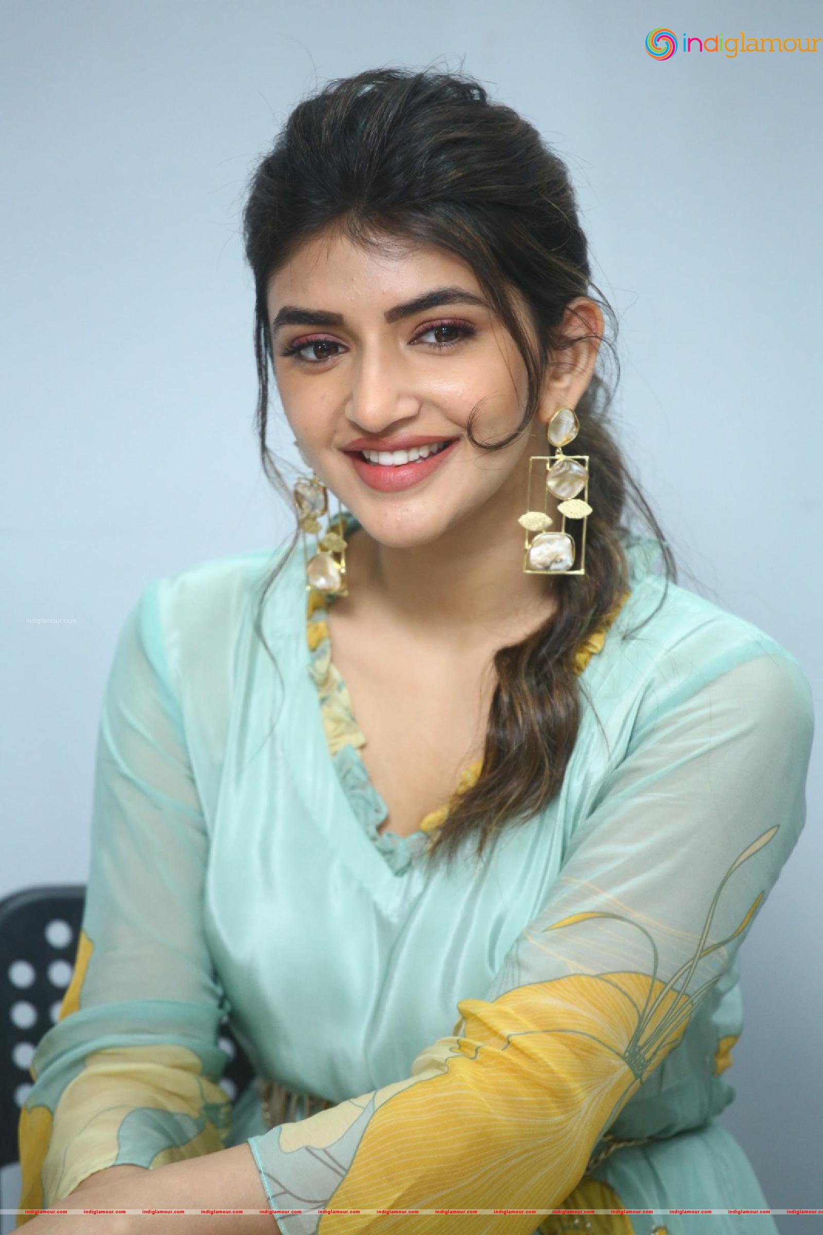 Sreeleela Actress hd photo