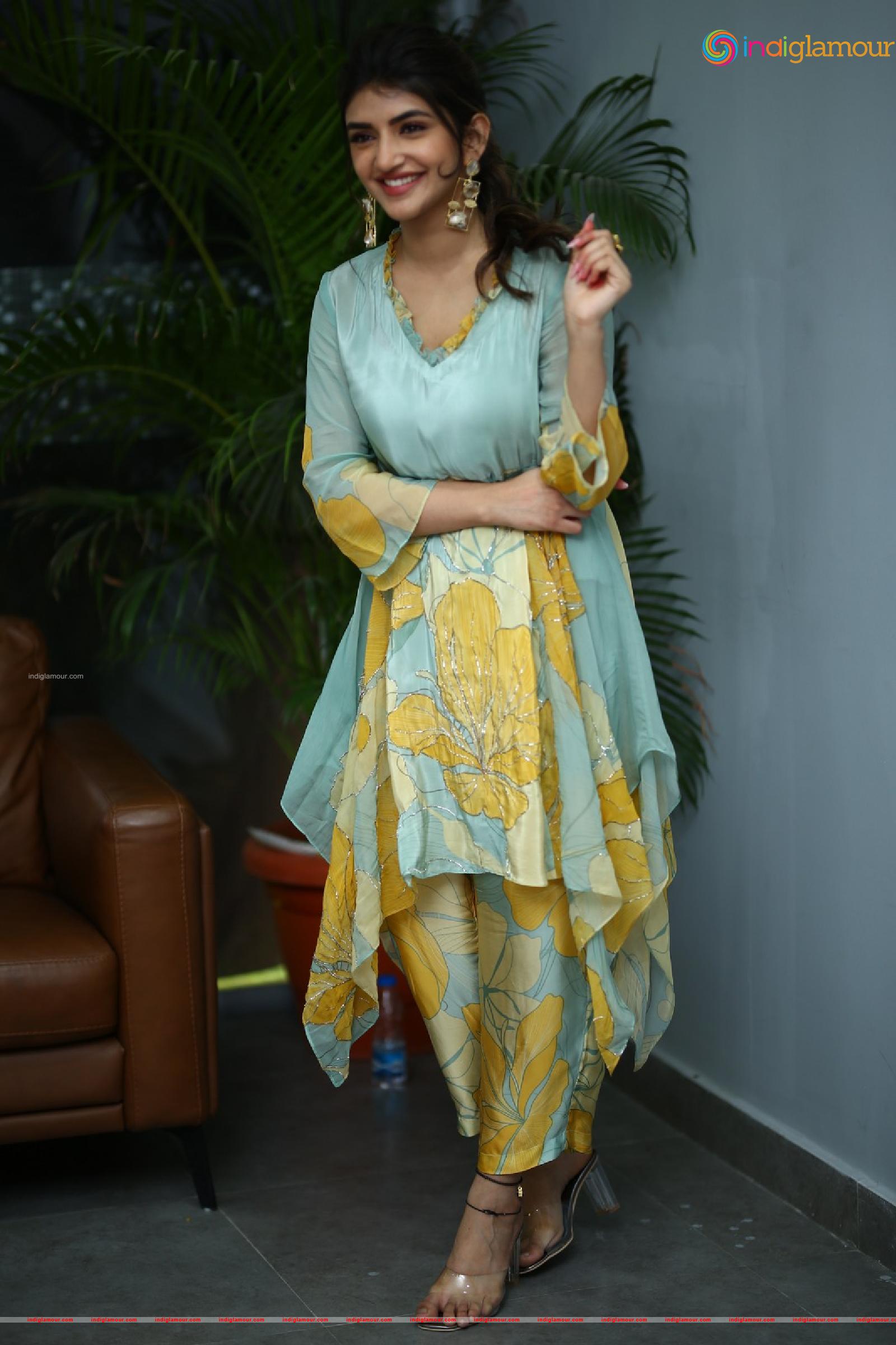 Sreeleela Actress hd photo
