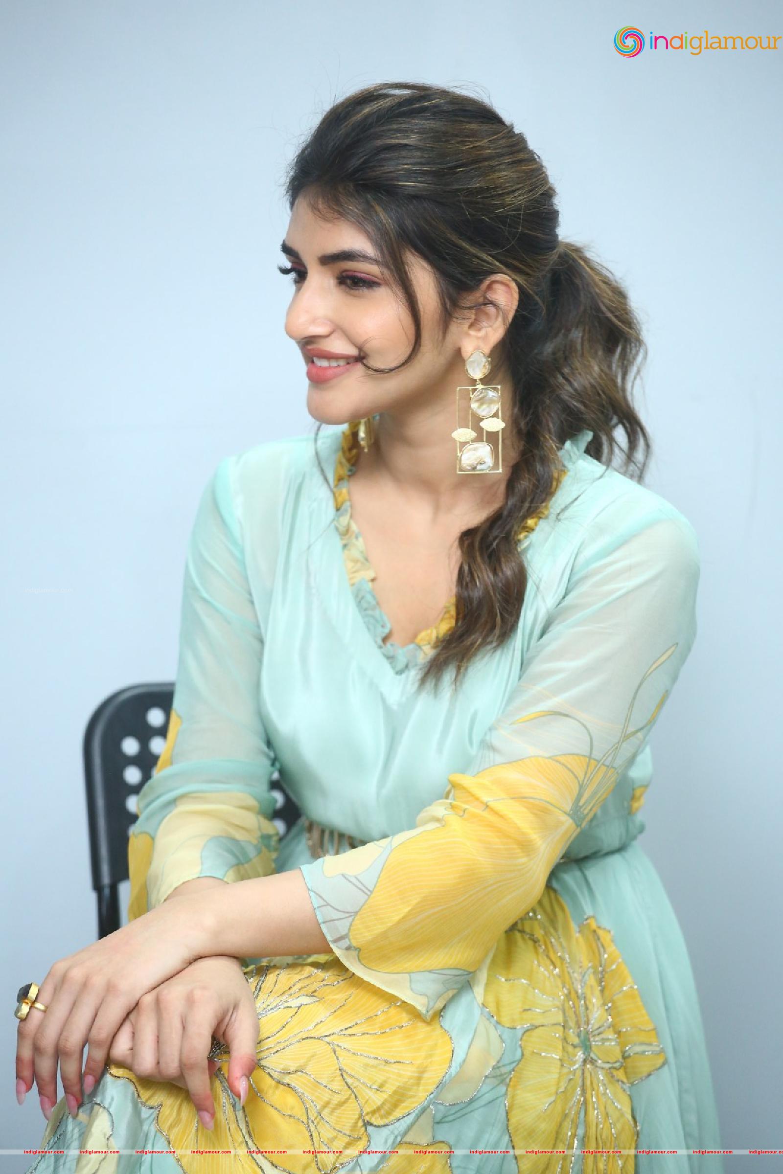 Sreeleela Actress hd photo