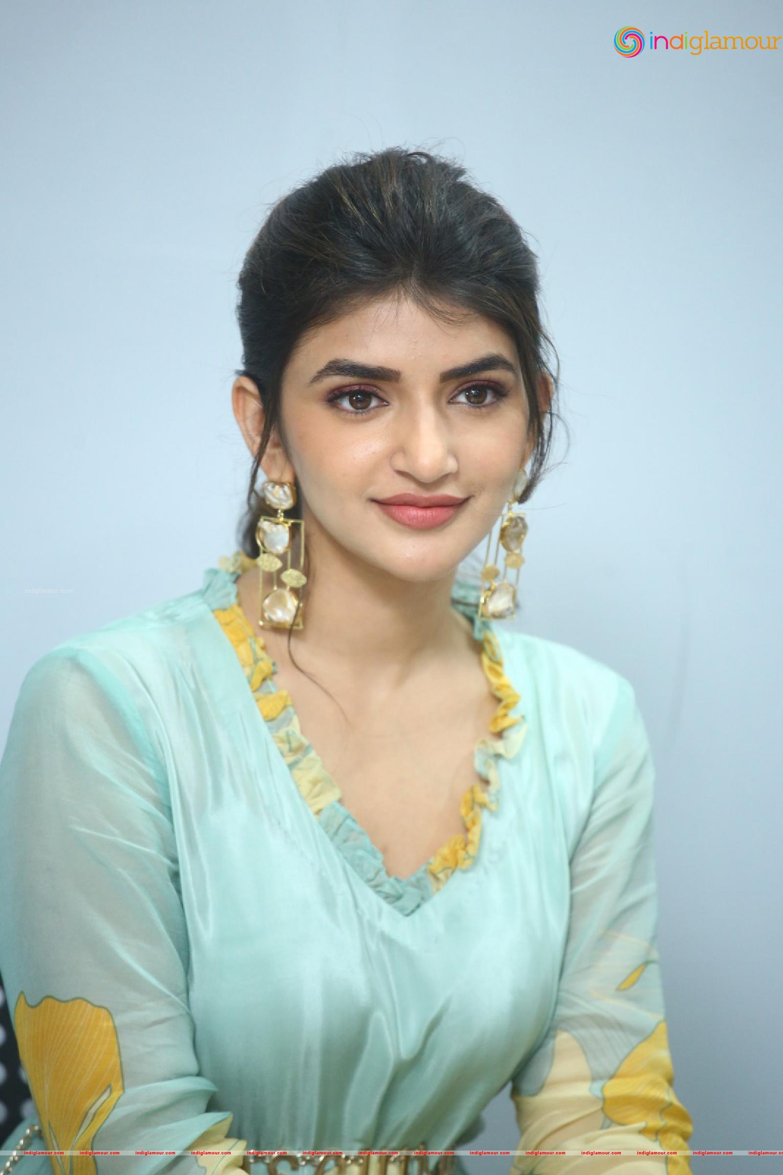 Sreeleela Actress hd photo