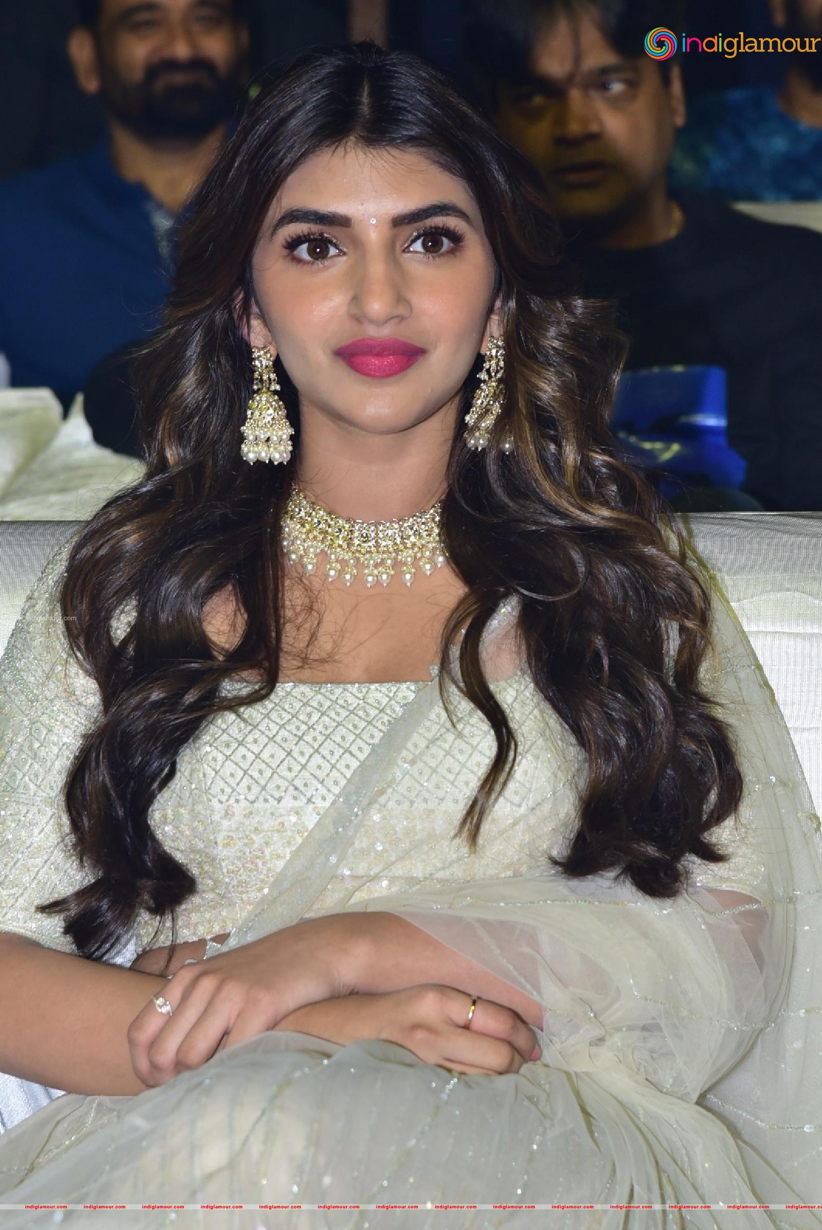 Sreeleela Actress hd photo
