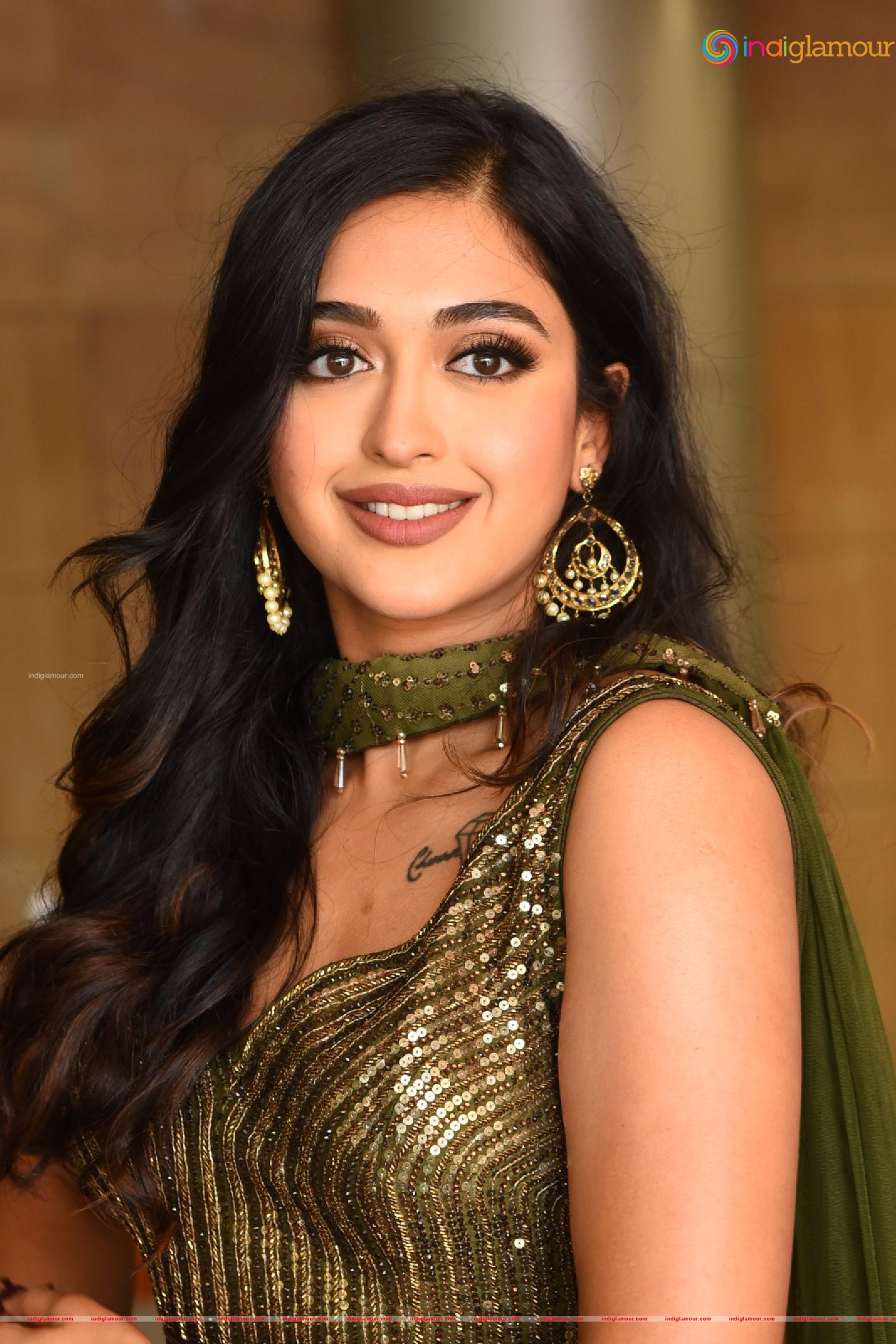 Gayatri Bhardwaj Actress hd photo