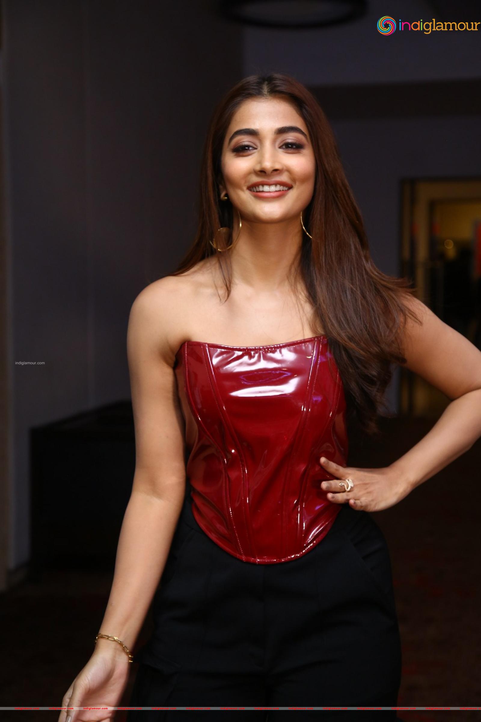 Pooja Hegde Actress hd photo