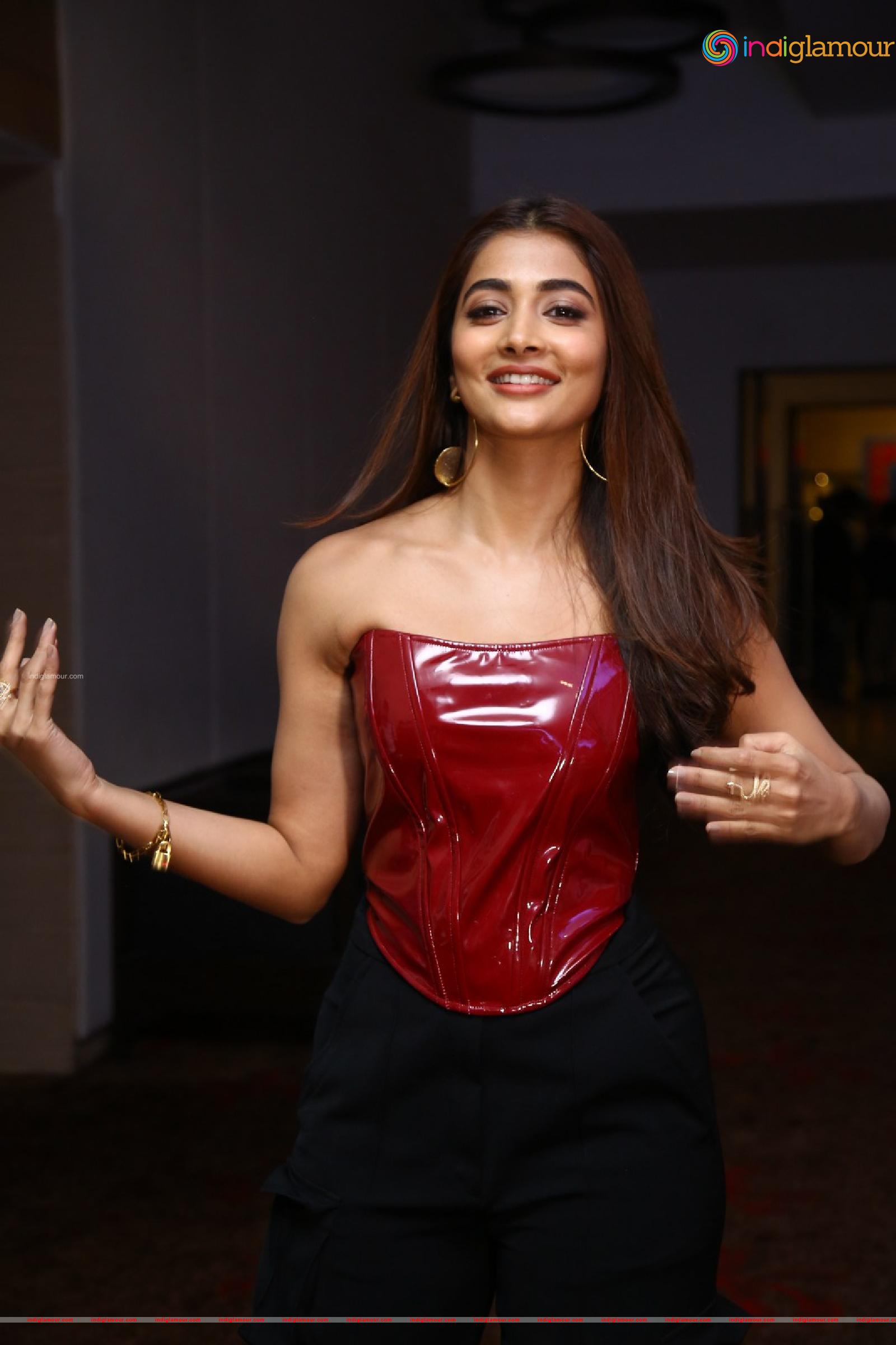 Pooja Hegde Actress hd photo