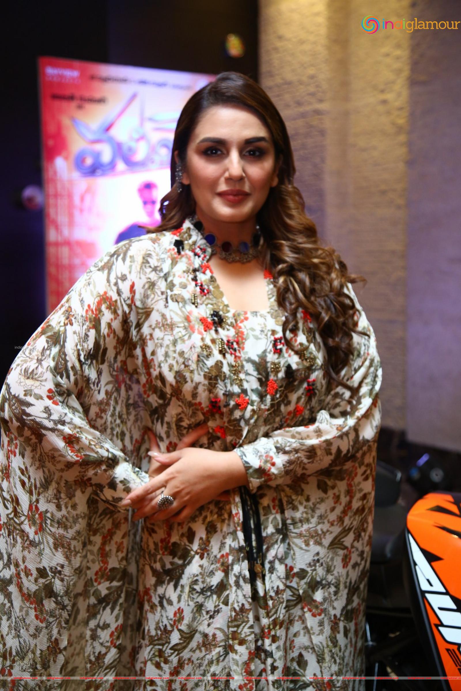 Huma Qureshi Actress hd photo