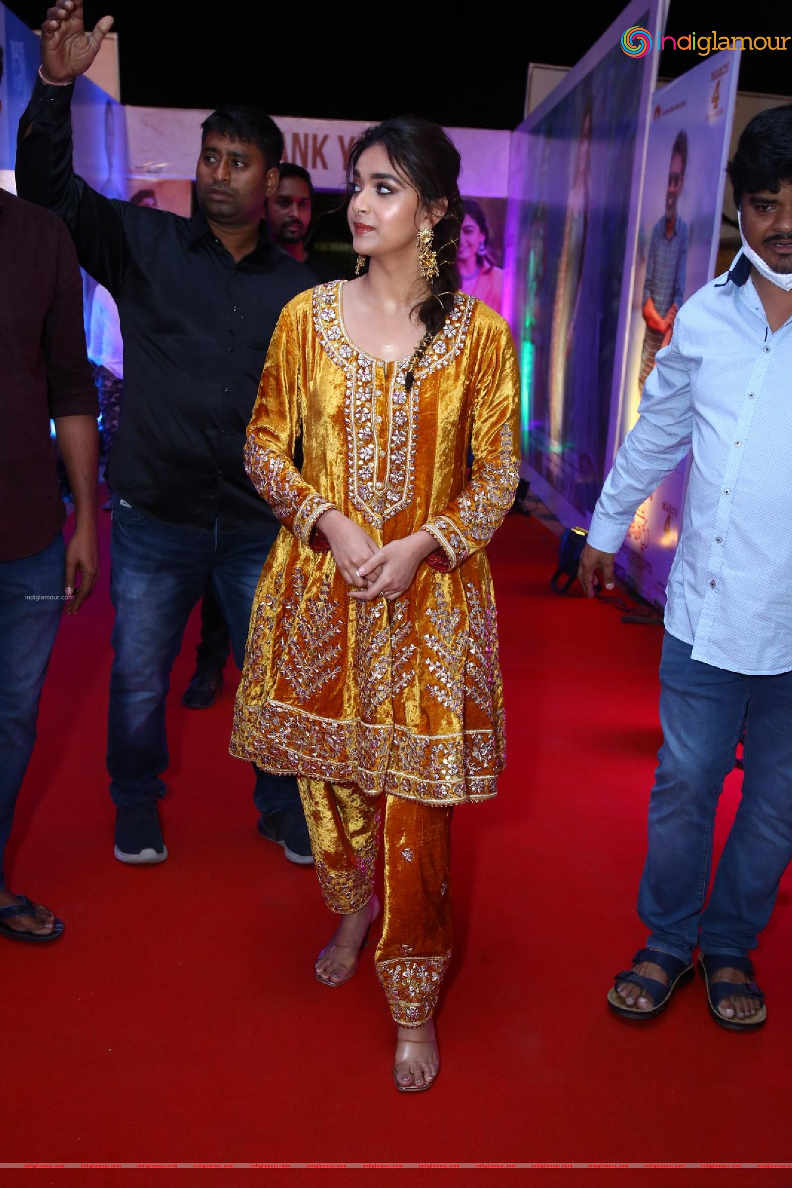 Keerthy Suresh Actress hd photo