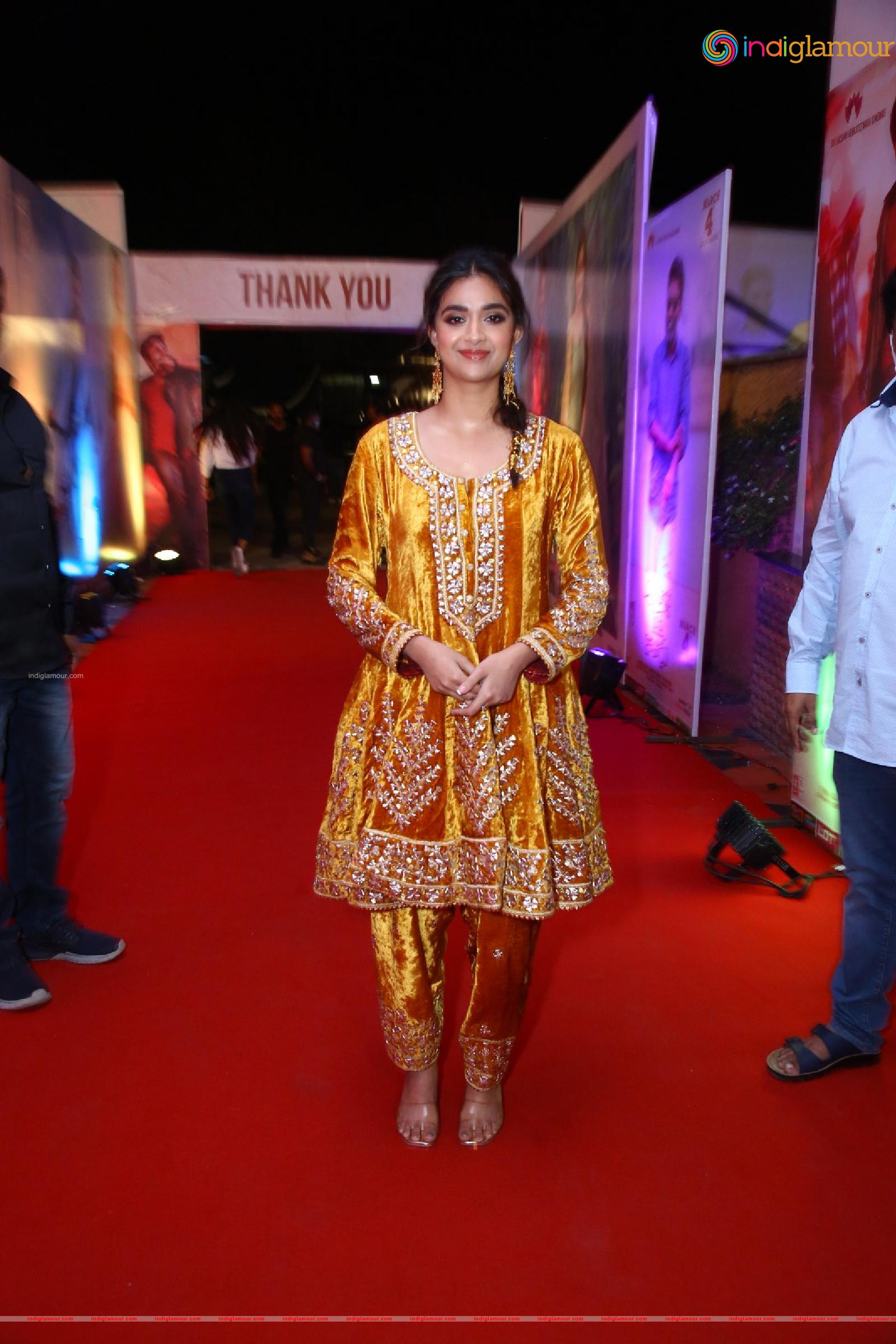 Keerthy Suresh Actress hd photo