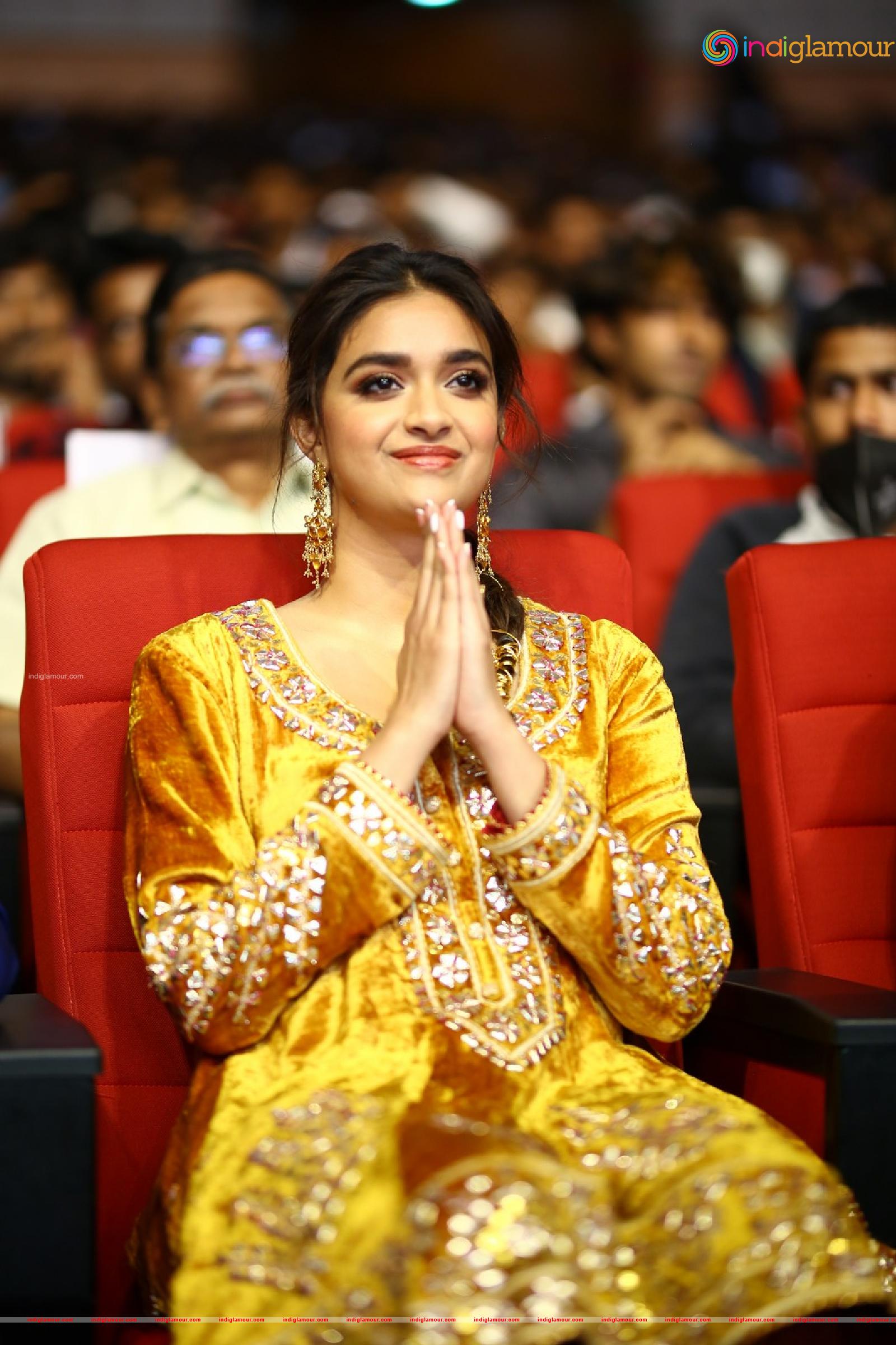 Keerthy Suresh Actress hd photo