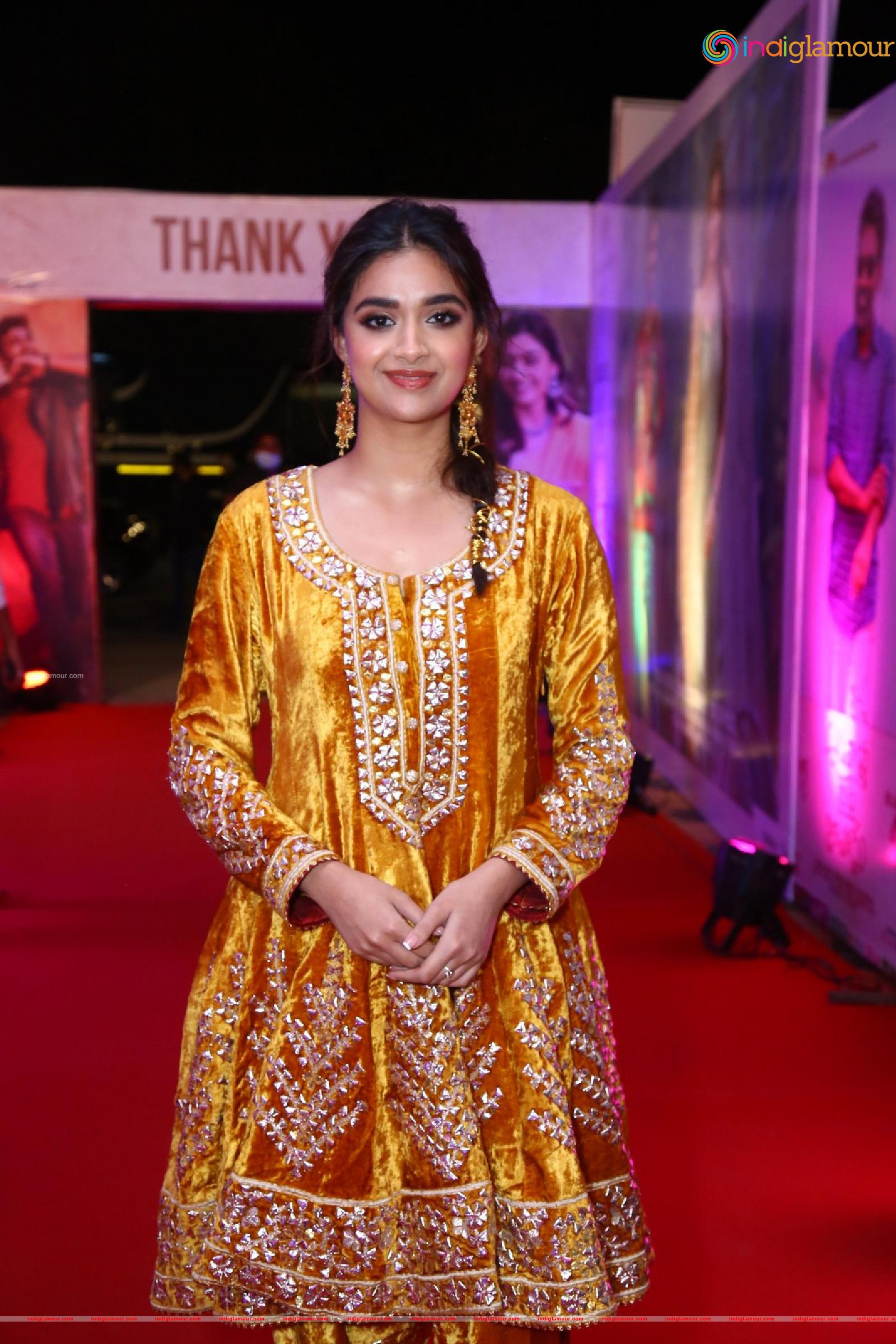 Keerthy Suresh Actress hd photo