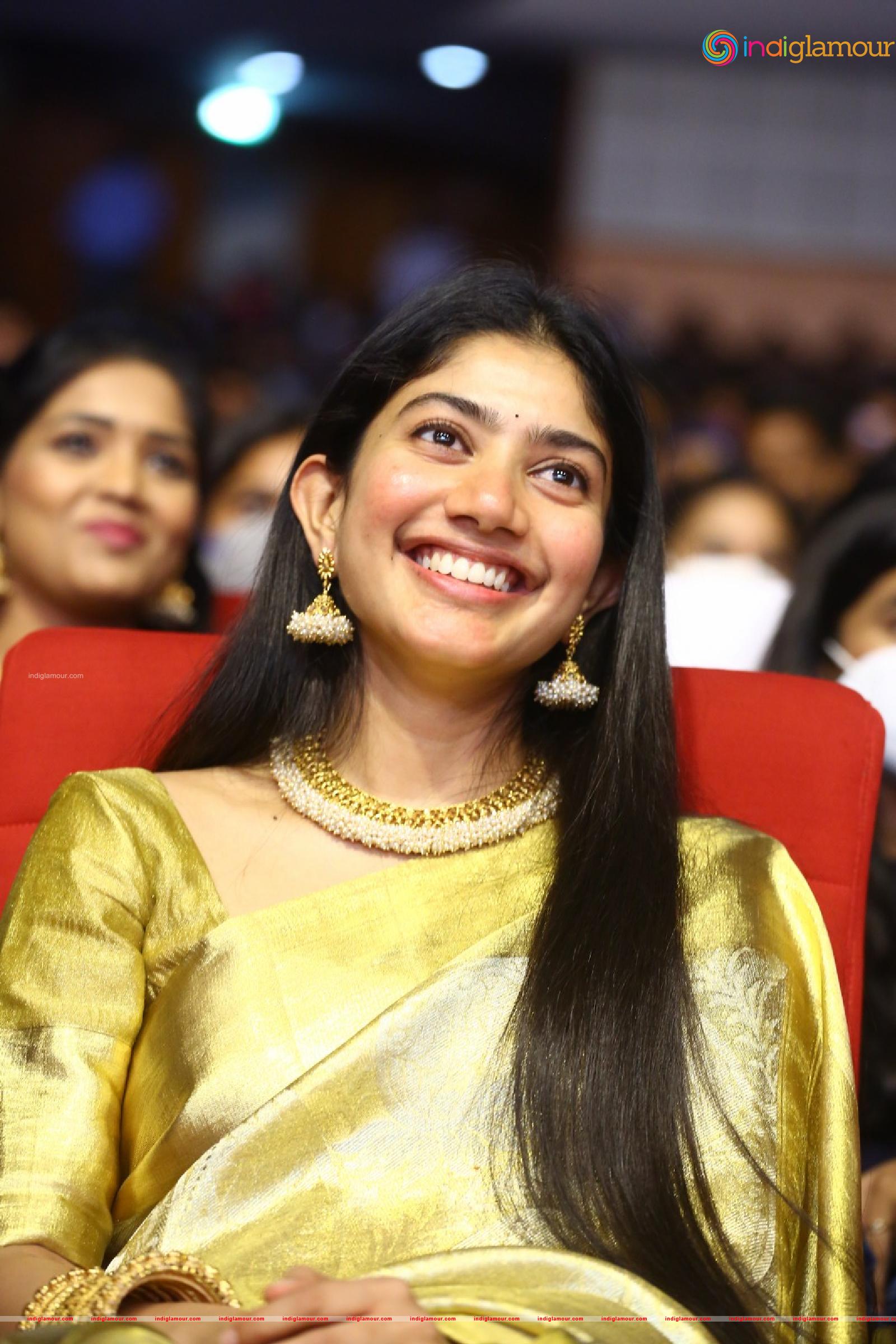 Sai Pallavi Actress hd photo