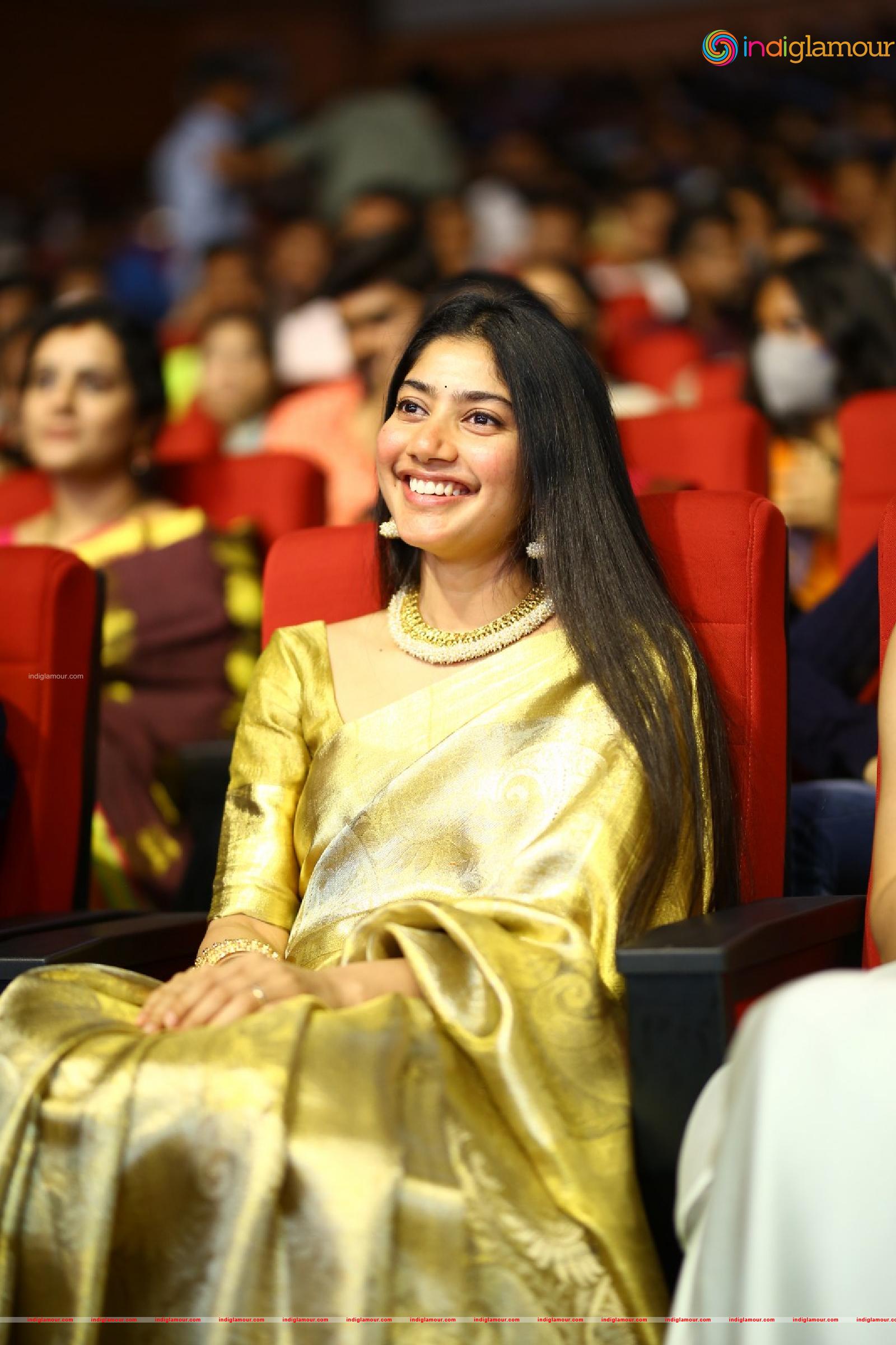 Sai Pallavi Actress hd photo