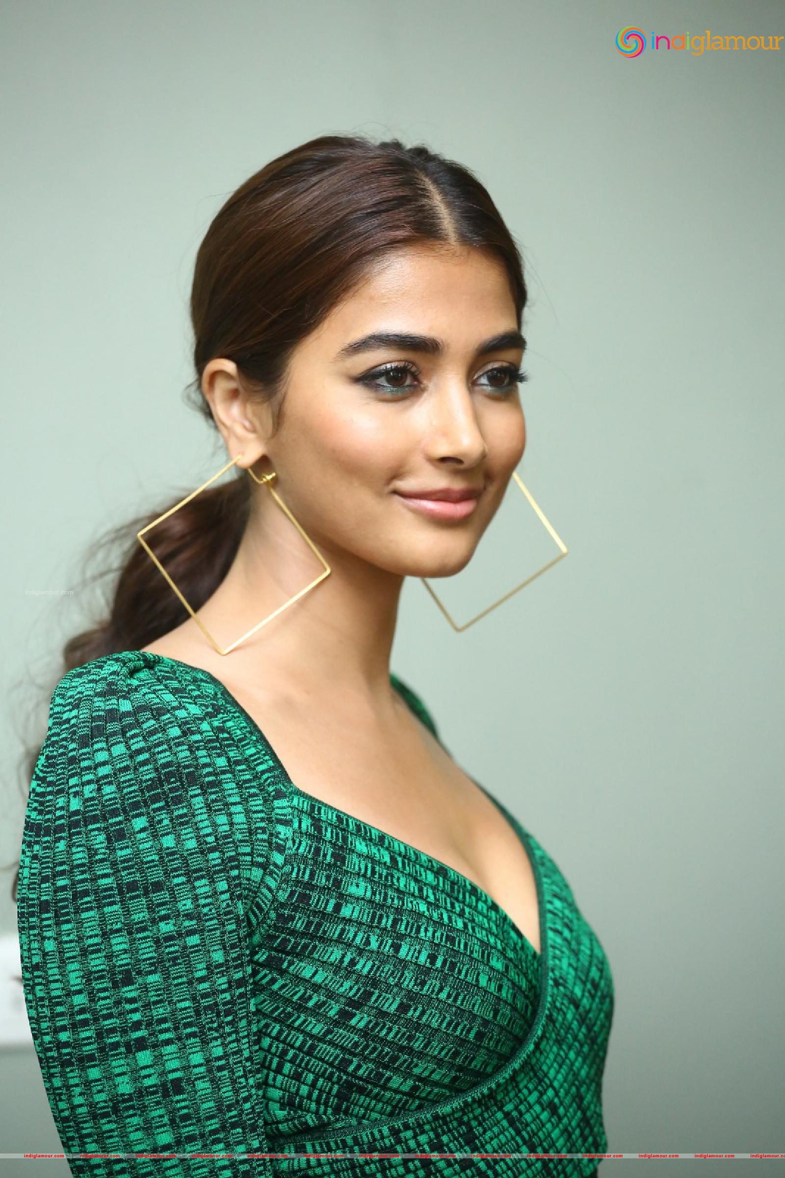 Pooja Hegde Actress hd photo
