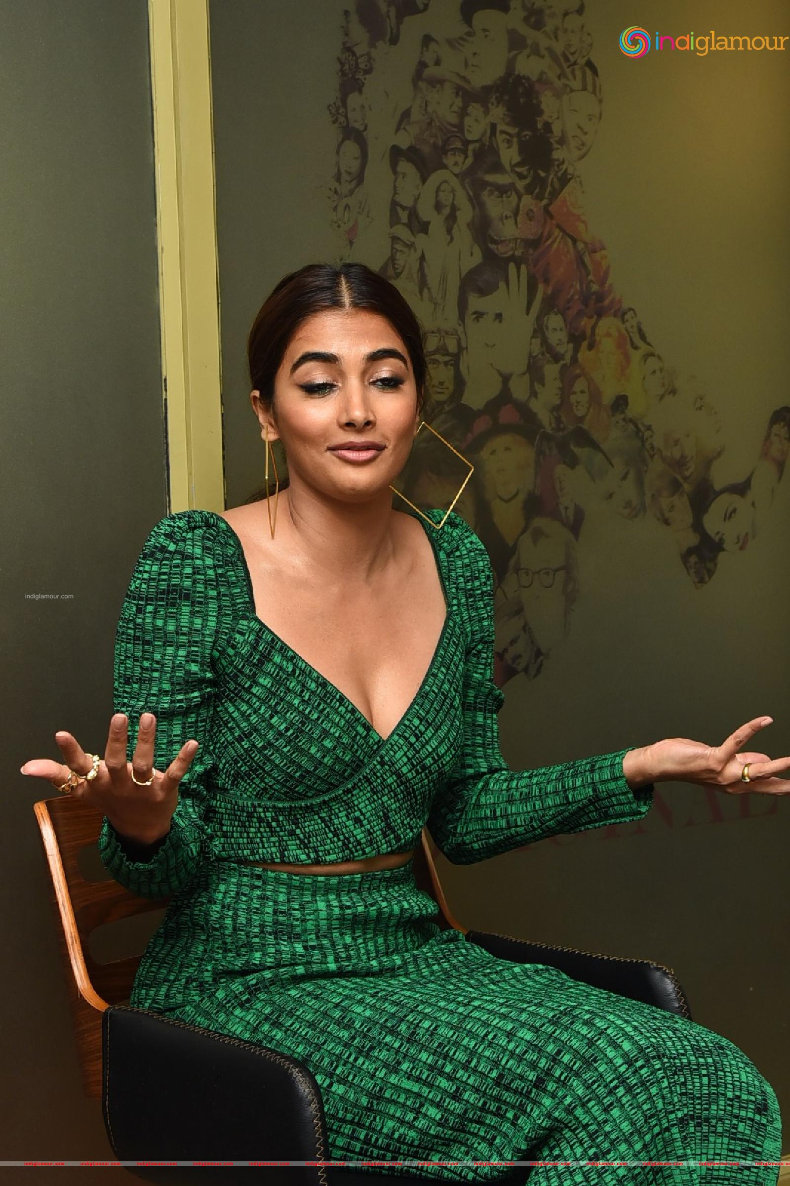 Pooja Hegde Actress hd photo