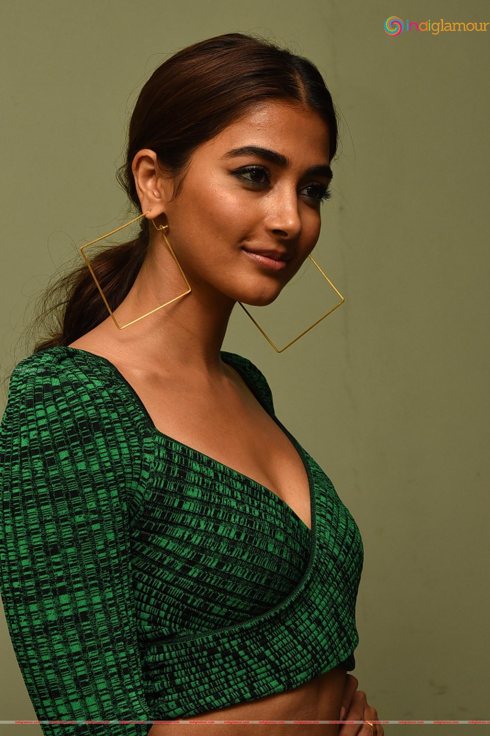 Pooja Hegde Actress hd photo