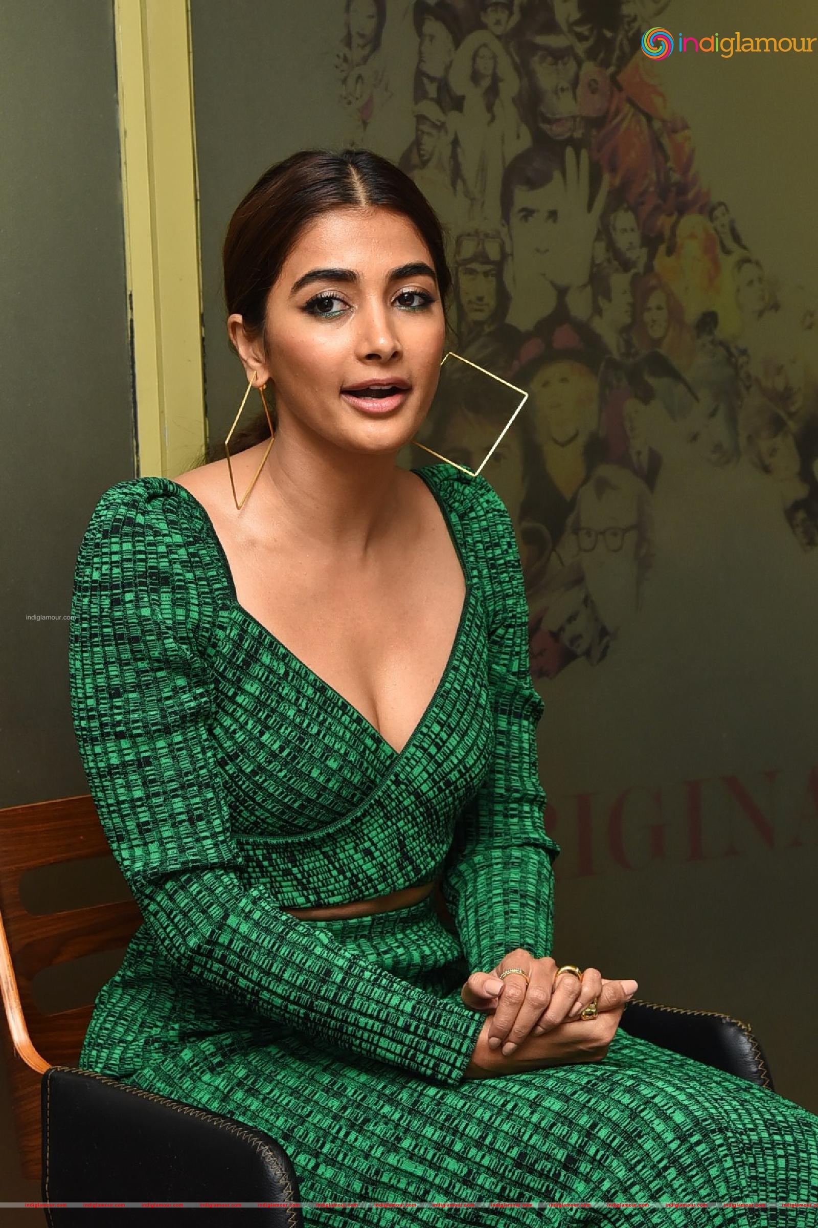 Pooja Hegde Actress hd photo