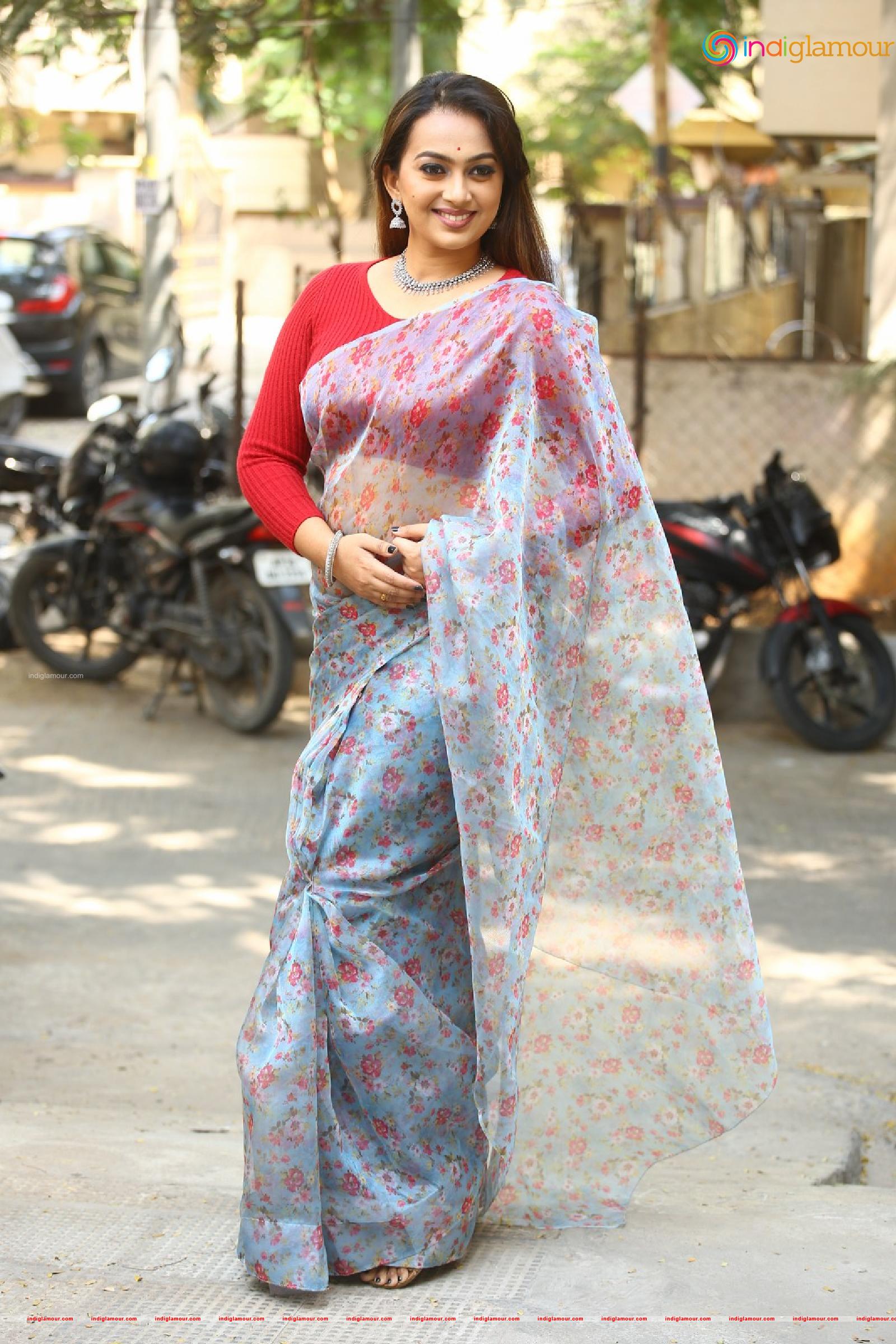 Ester Noronha Actress hd photo