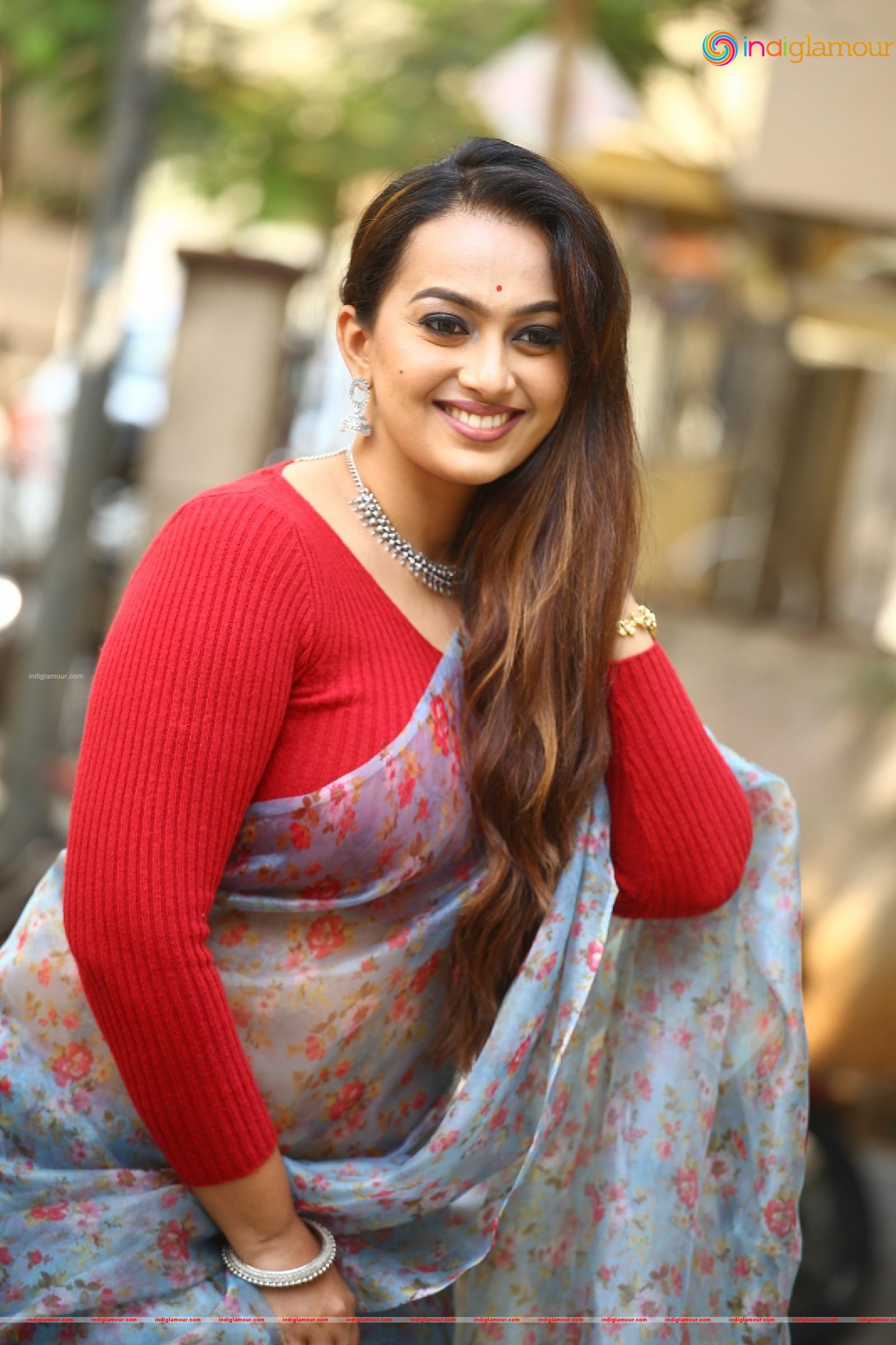 Ester Noronha Actress hd photo