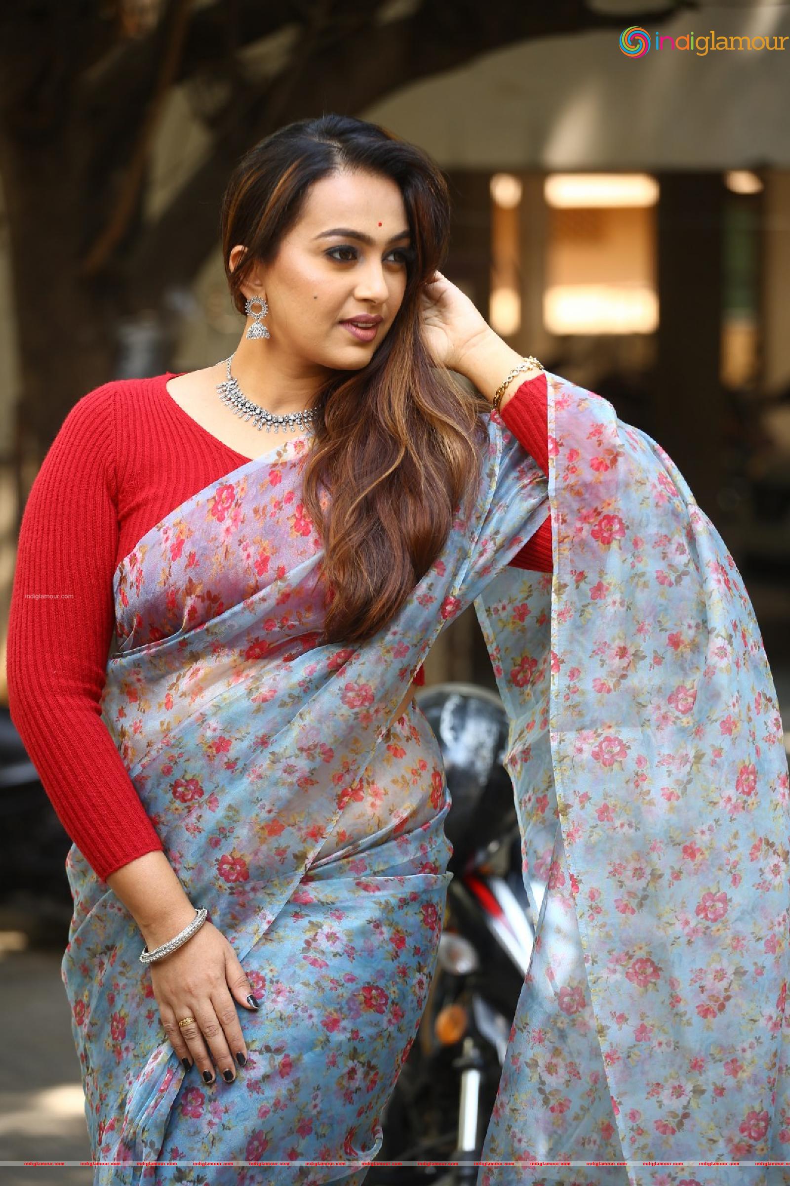 Ester Noronha Actress hd photo