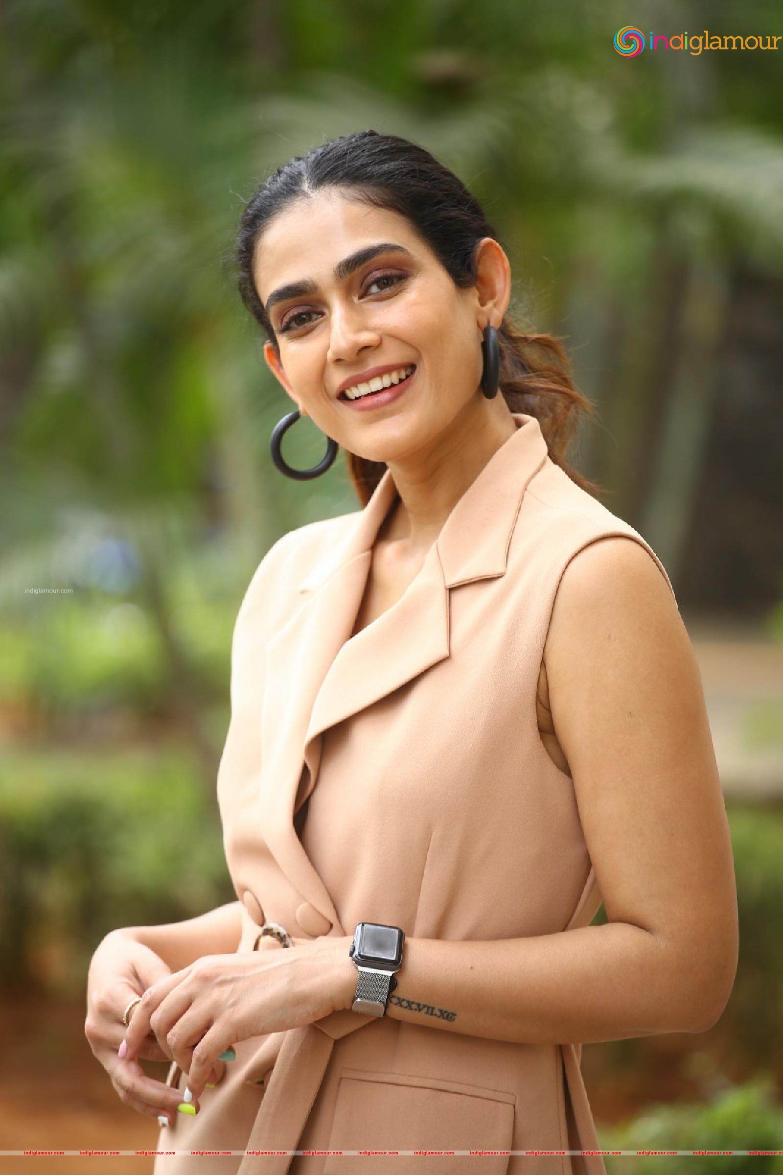 Aakanksha Singh Actress hd photo