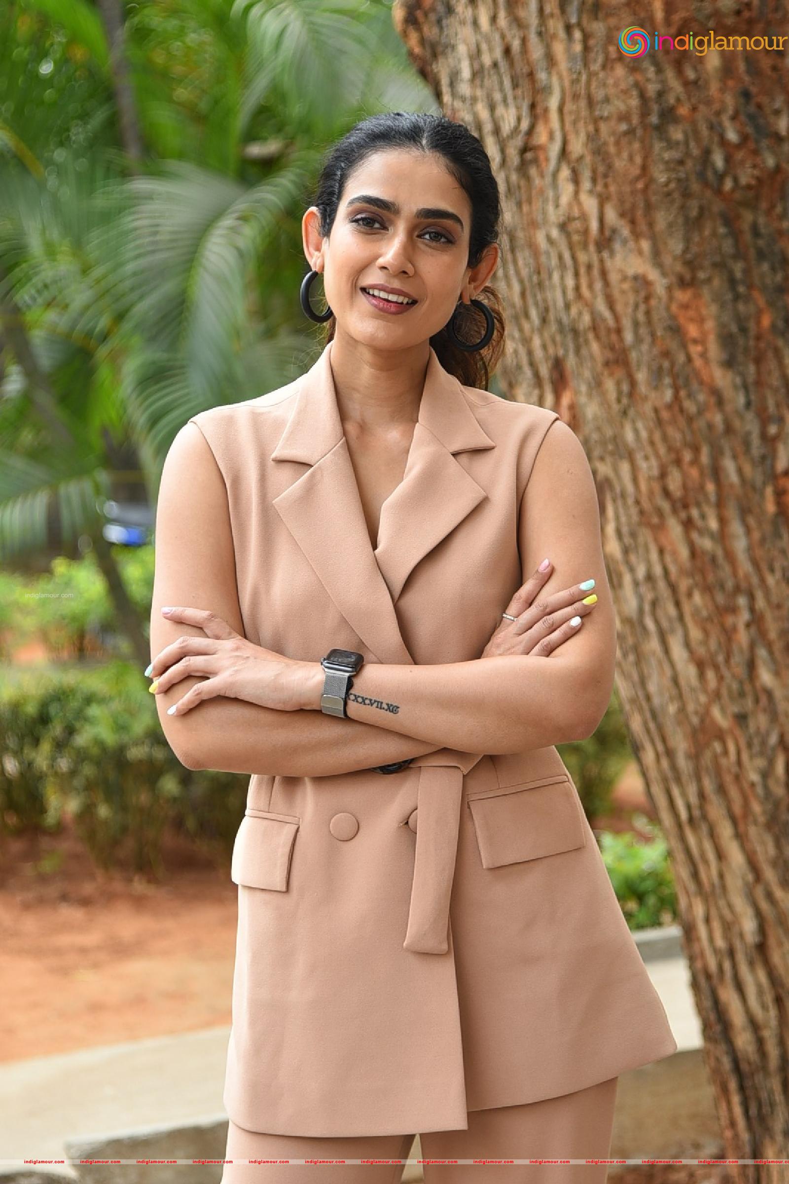 Aakanksha Singh Actress hd photo