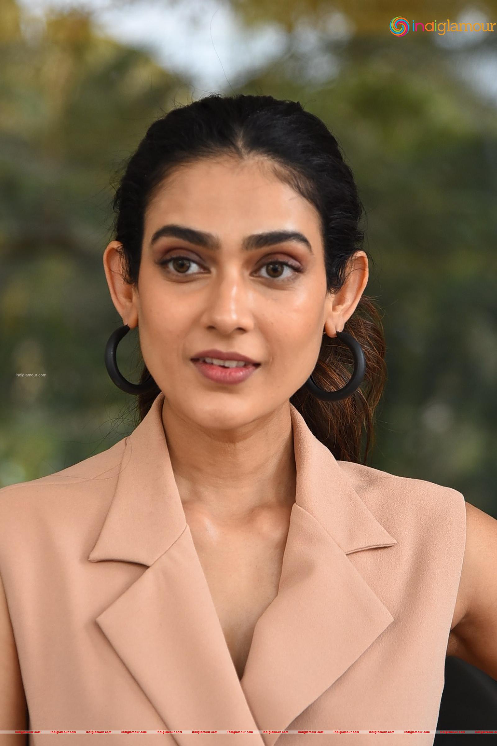 Aakanksha Singh Actress hd photo