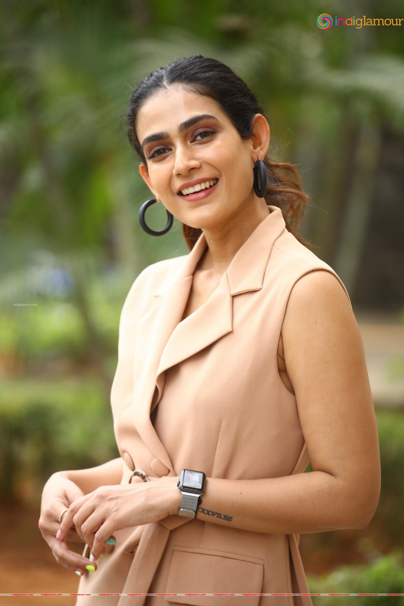 Aakanksha Singh Actress hd photo