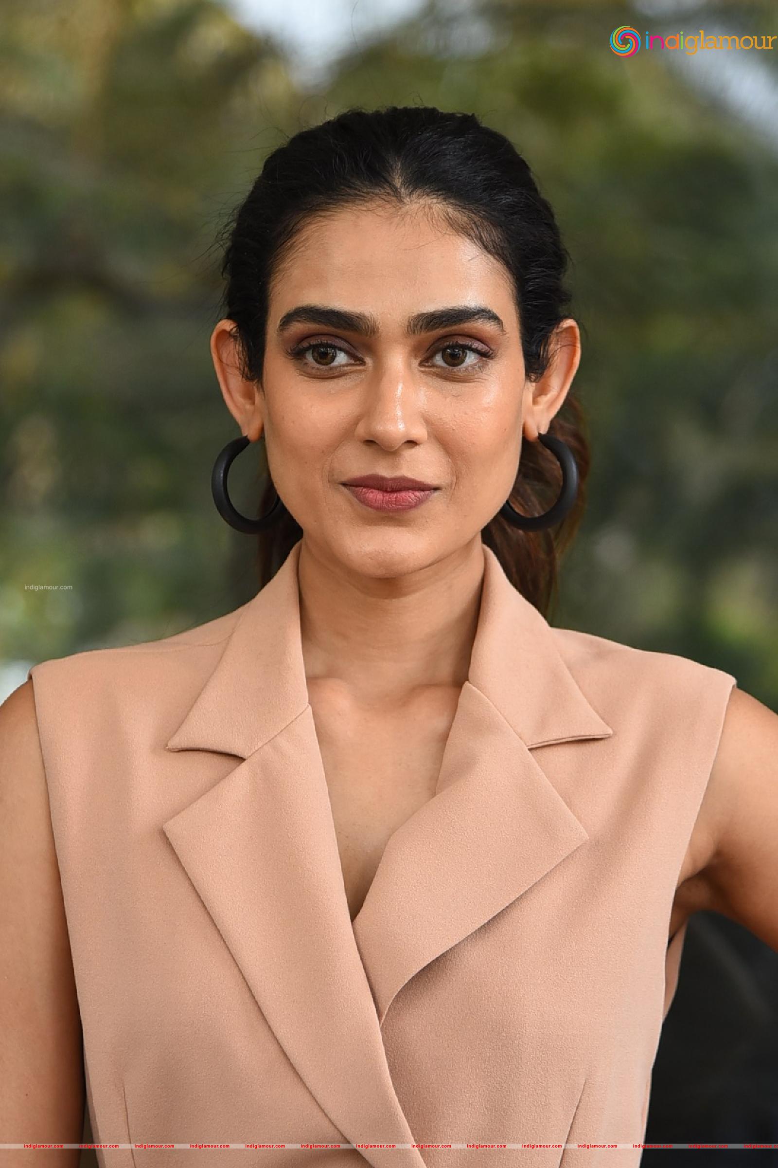 Aakanksha Singh Actress hd photo