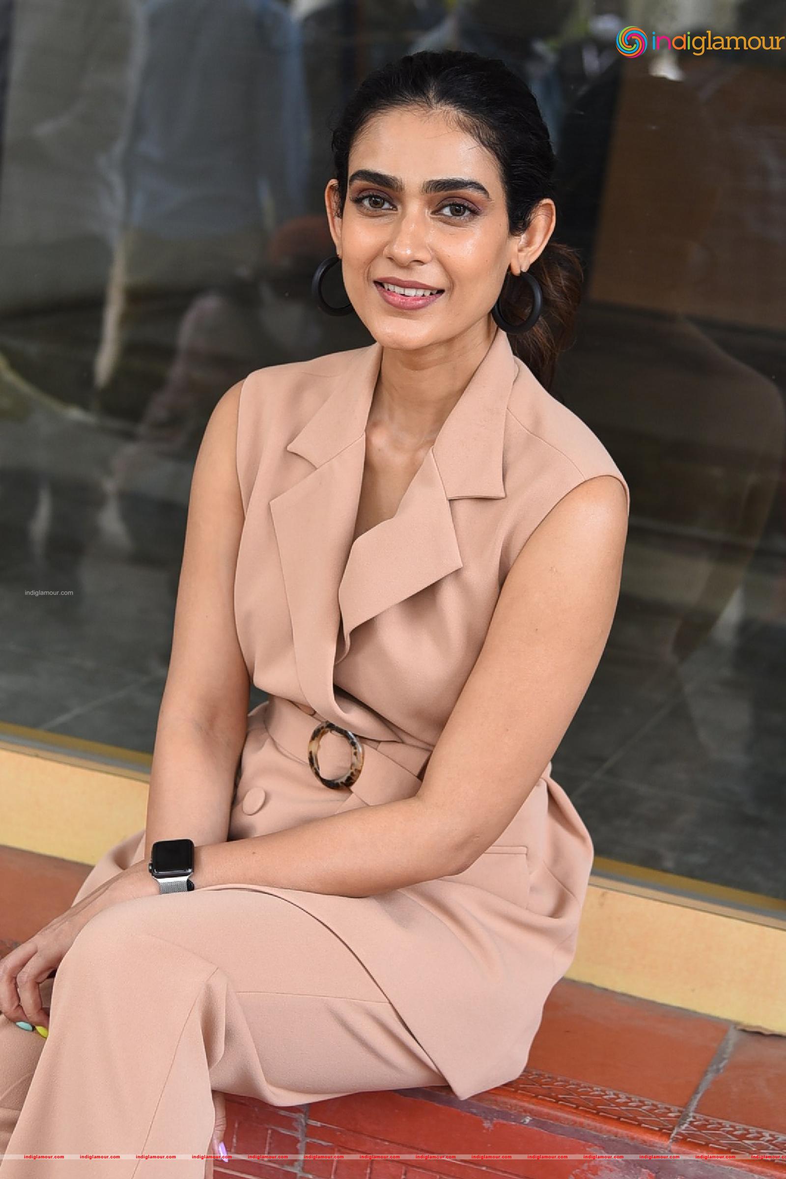 Aakanksha Singh Actress hd photo