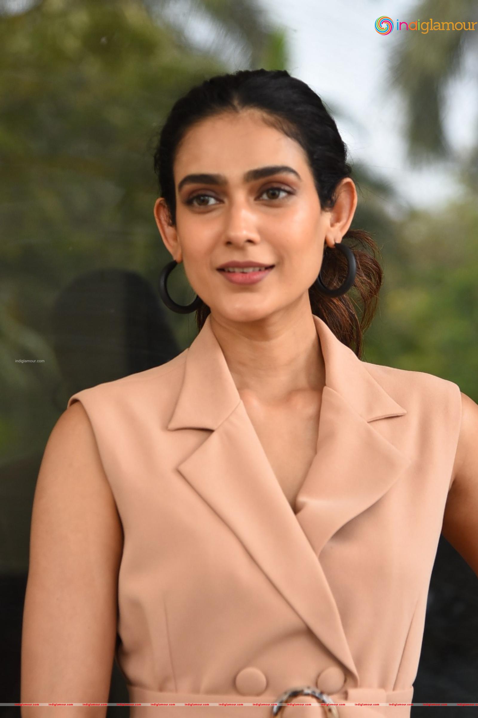 Aakanksha Singh Actress hd photo